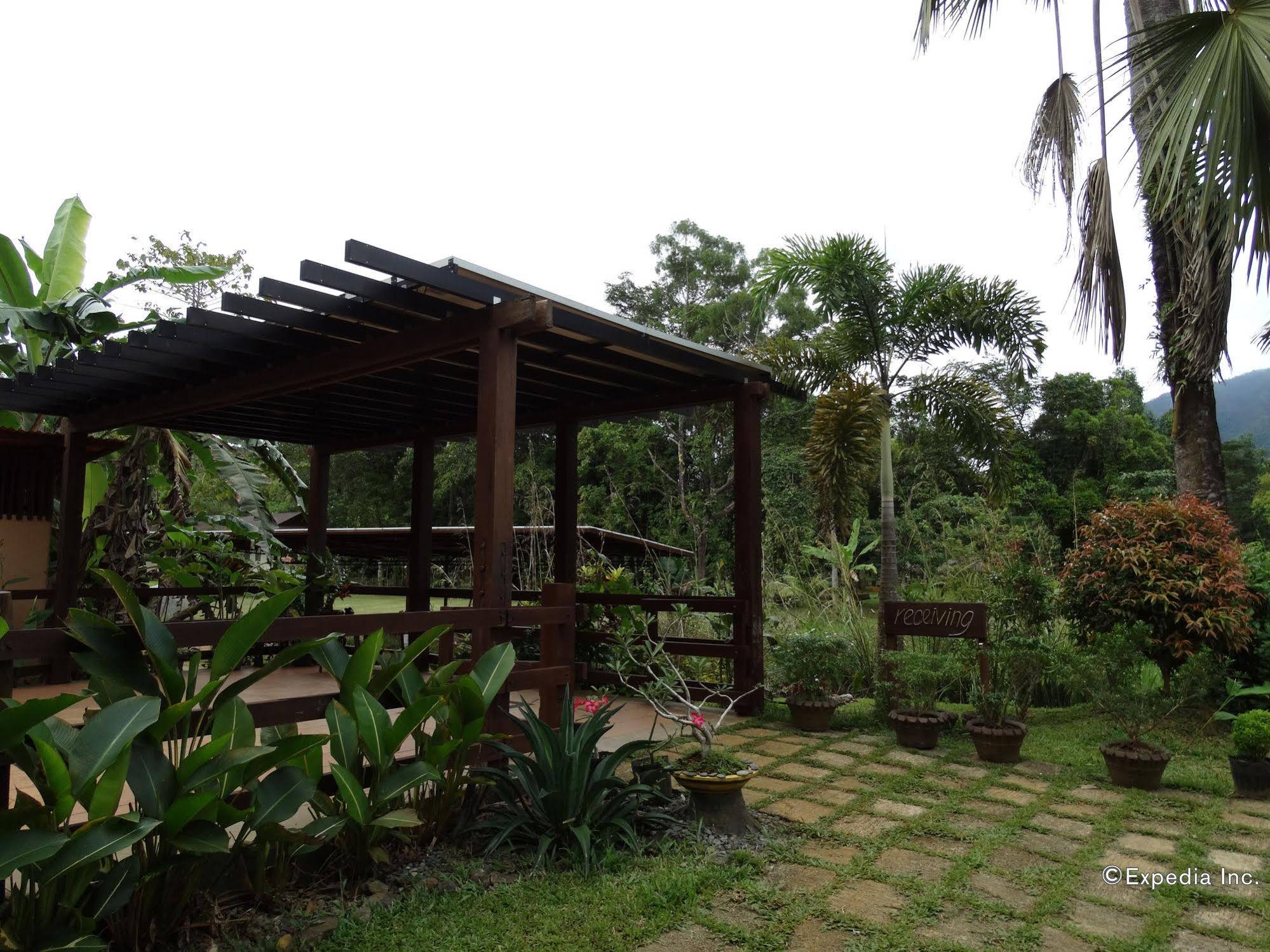 Sheridan Organic Farm and Eco Village