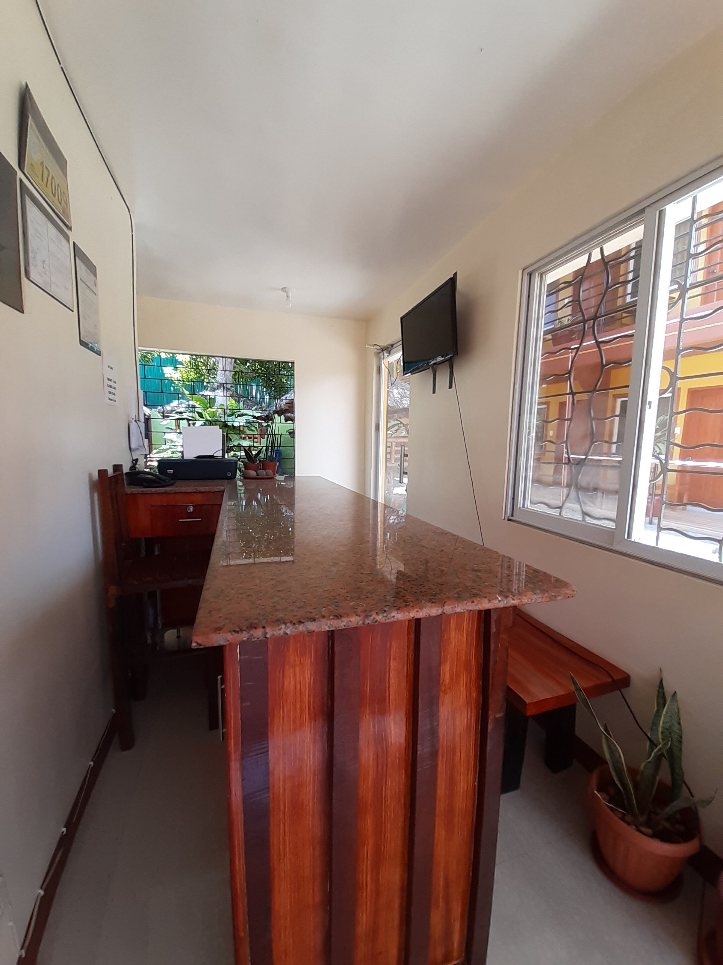 Summer Wind Pension by OYO Rooms
