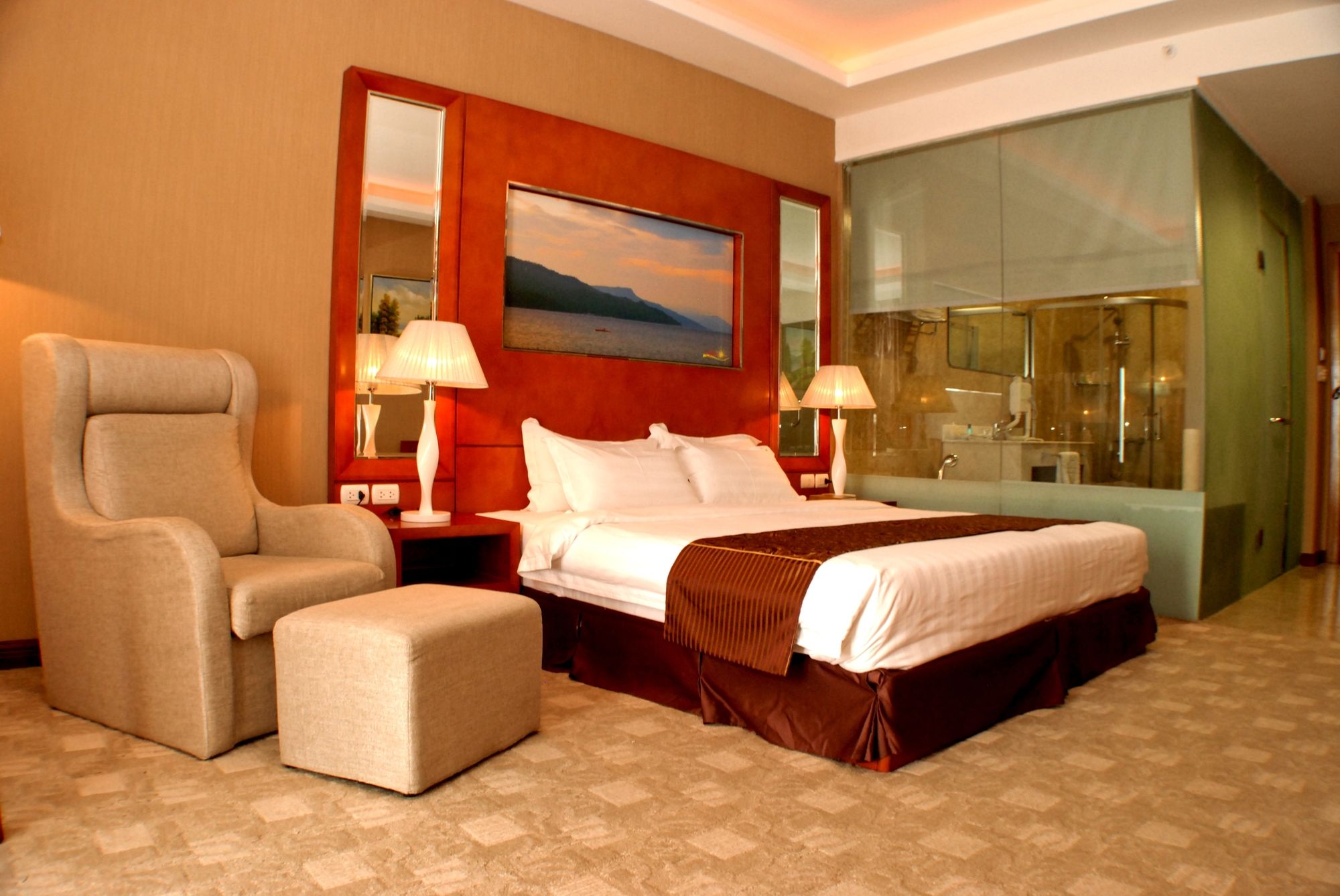 Sunlight Guest Hotel