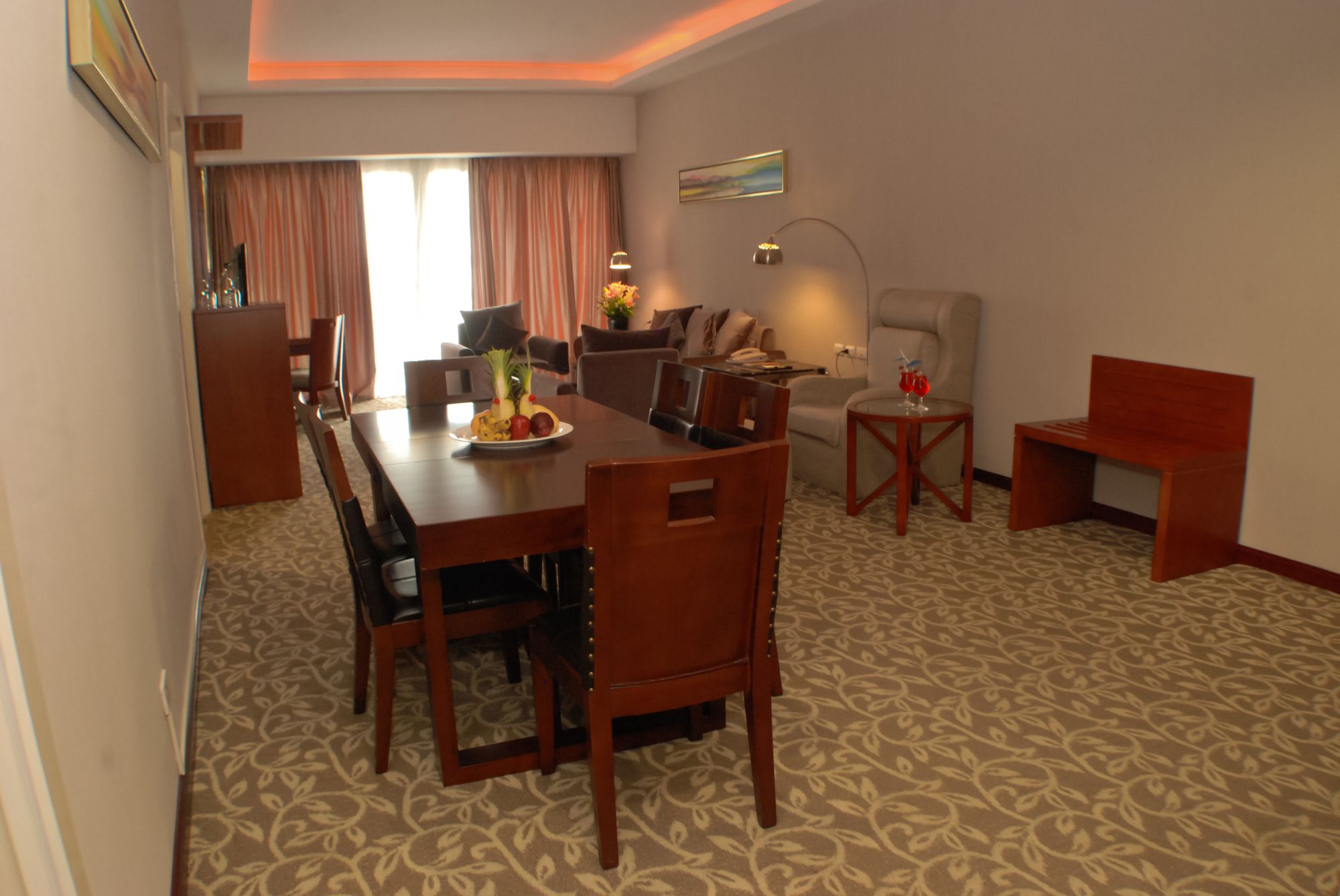 Sunlight Guest Hotel