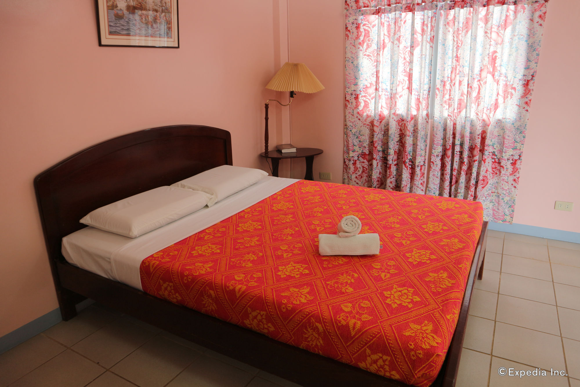 Tropical Sun Inn Palawan