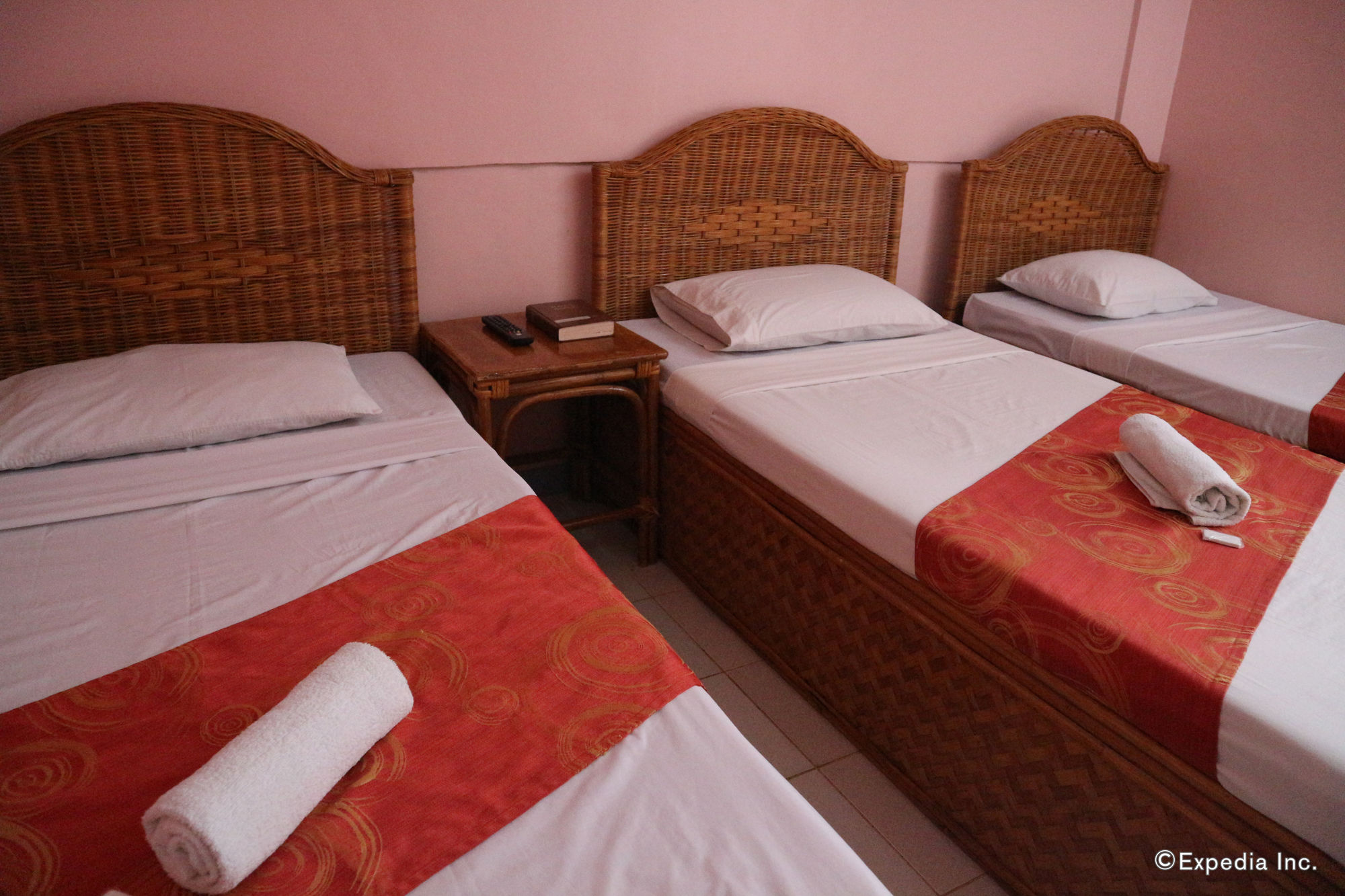 Tropical Sun Inn Palawan