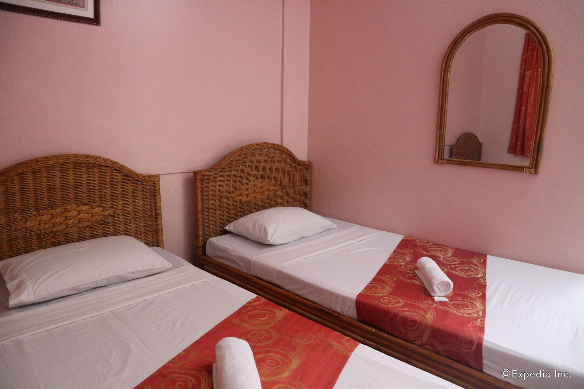 Tropical Sun Inn Palawan