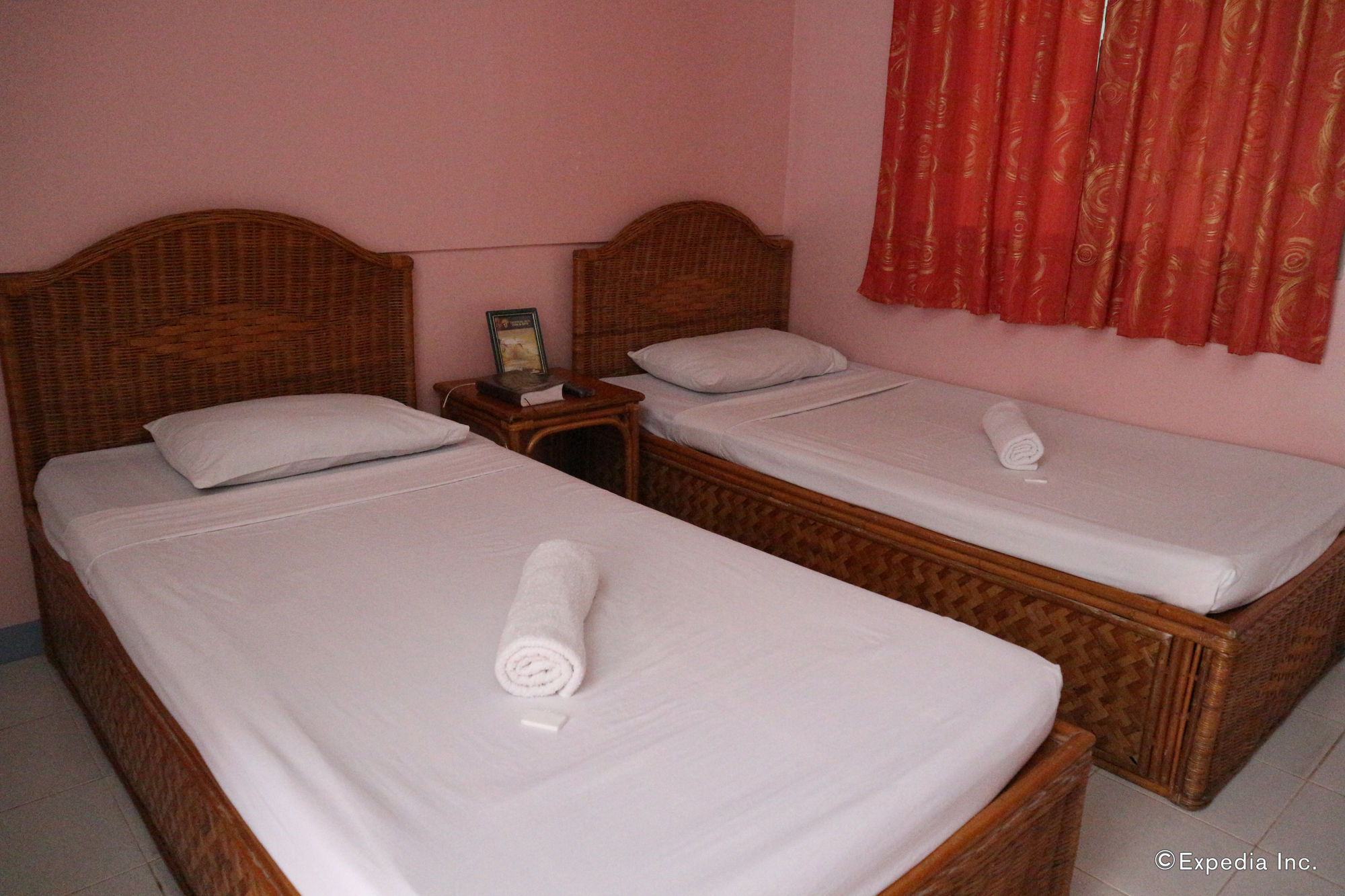 Tropical Sun Inn Palawan