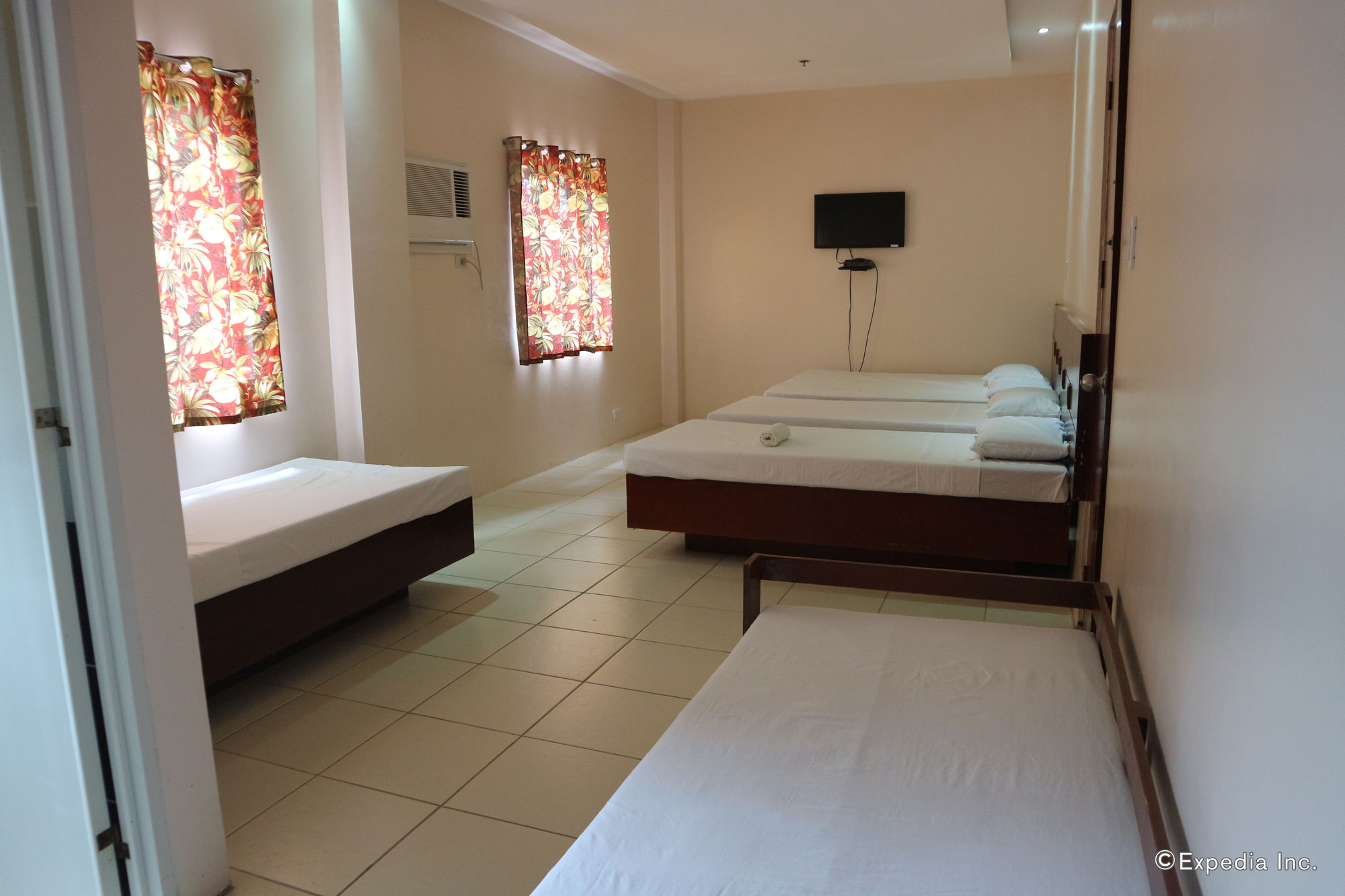 Tropical Sun Inn Palawan