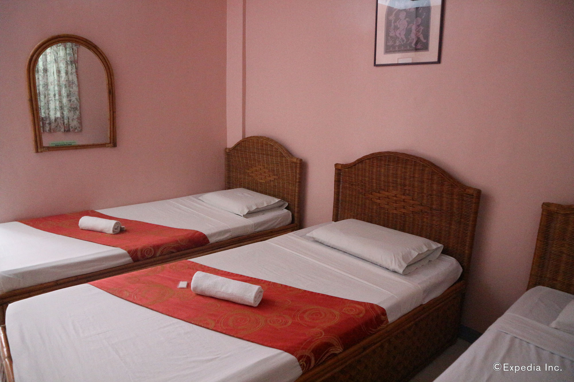 Tropical Sun Inn Palawan