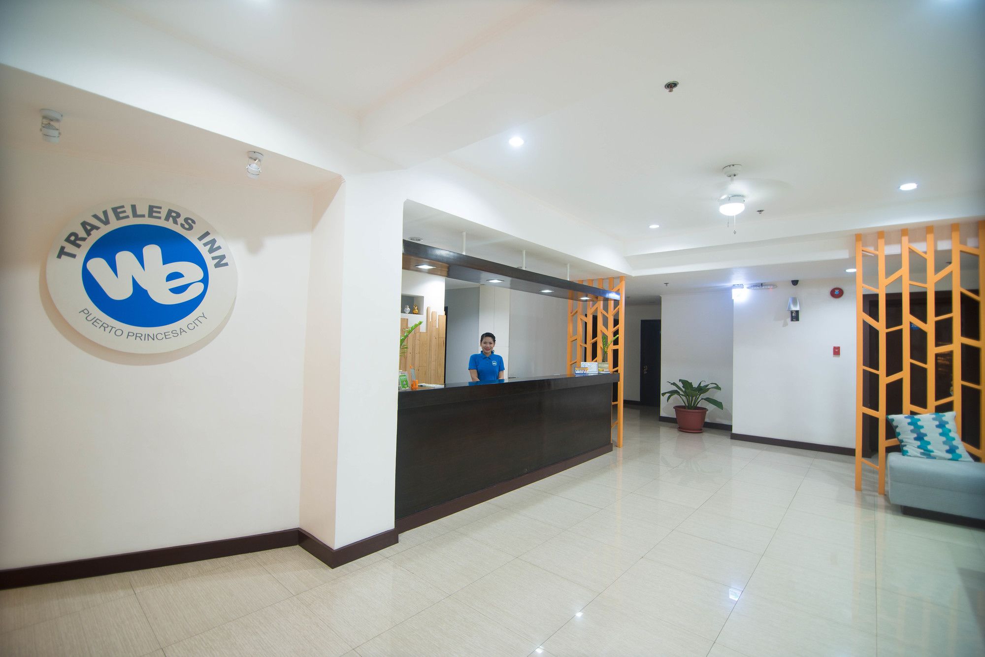 WE Travelers Inn