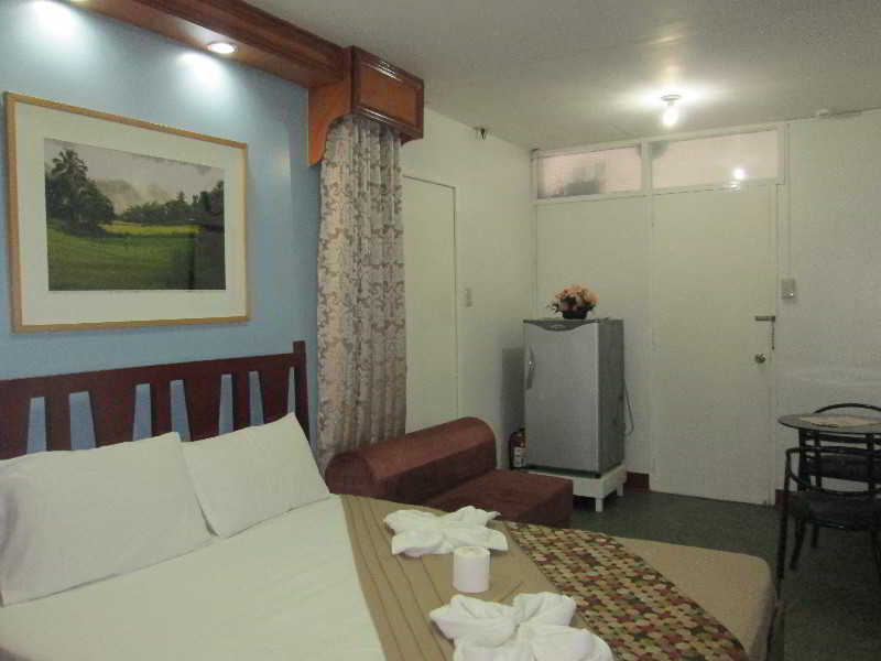 Agustina Apartments
