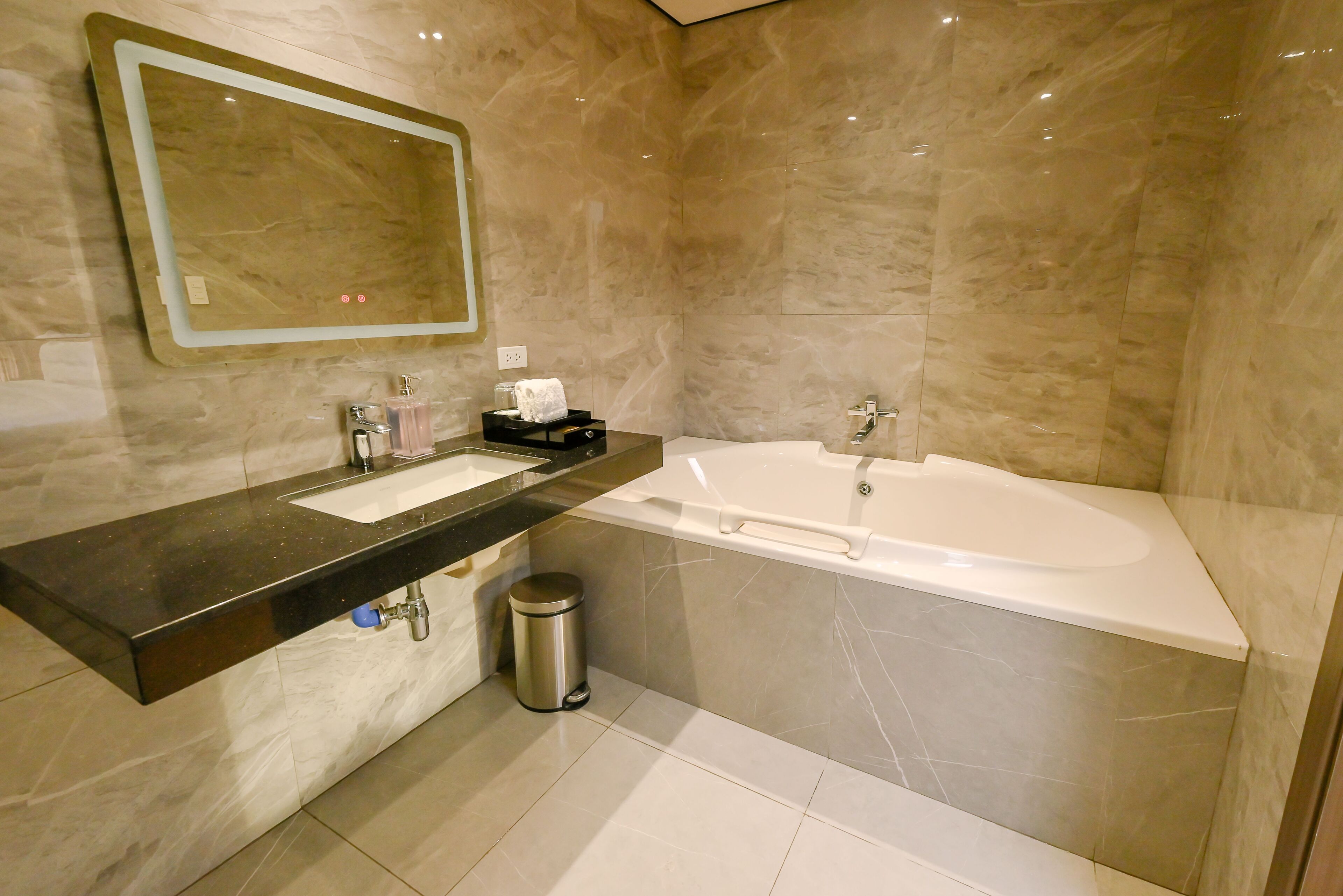 Ardenhills Suites
