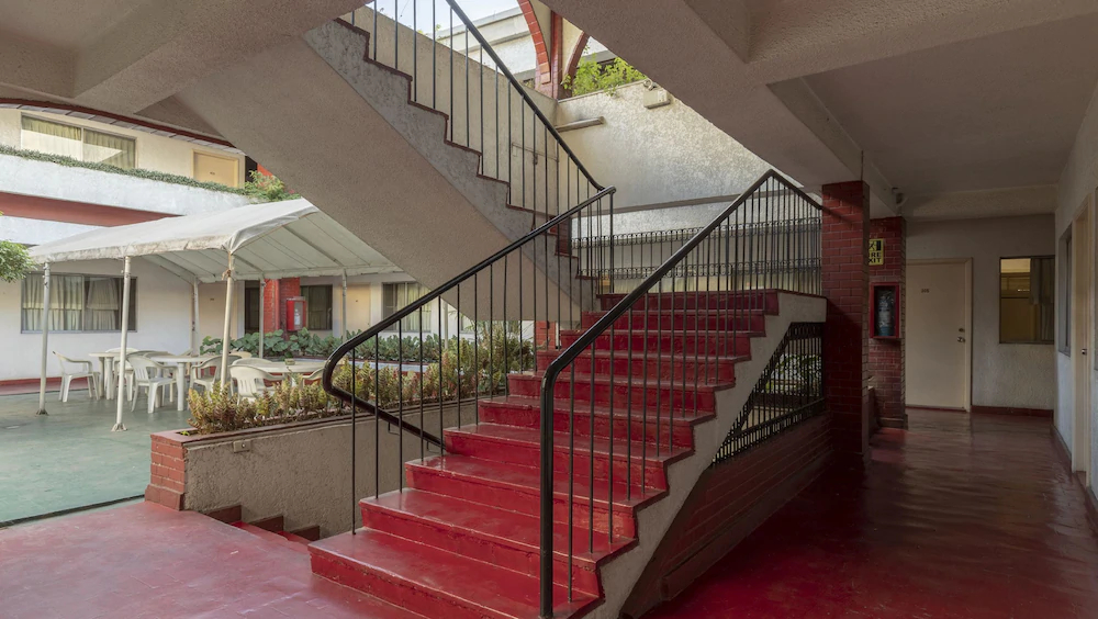 Broadway Court Apartelle by ZEN Rooms