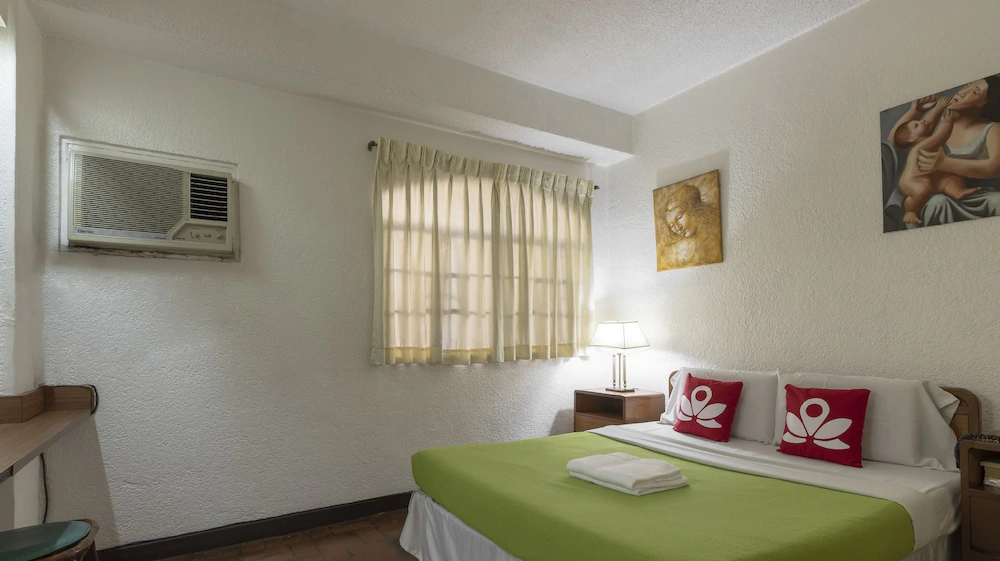 Broadway Court Apartelle by ZEN Rooms