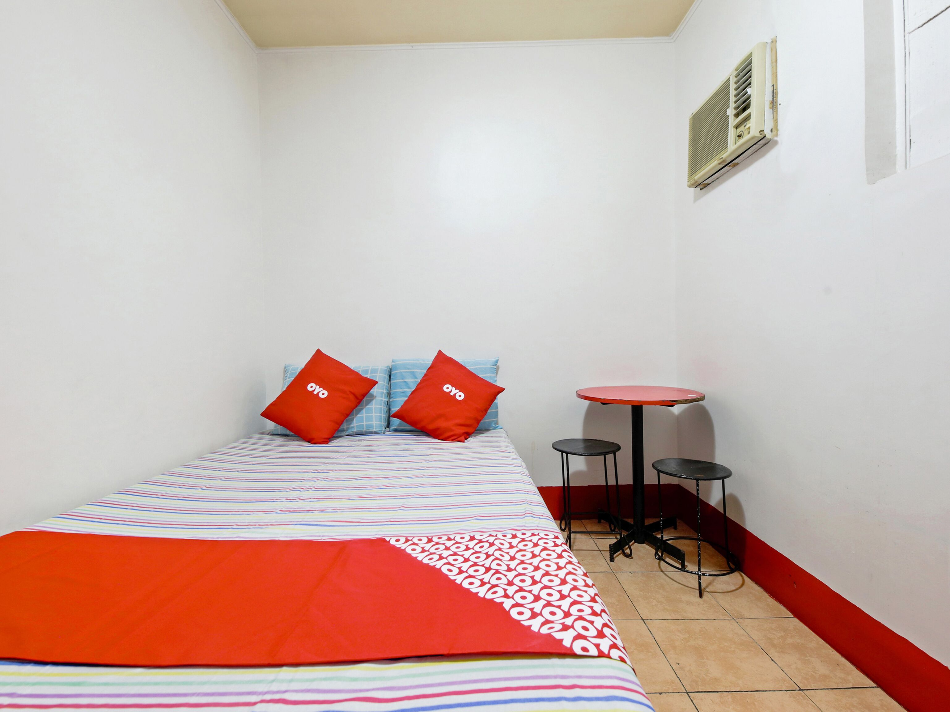 Busline Apartelle by Oyo Rooms