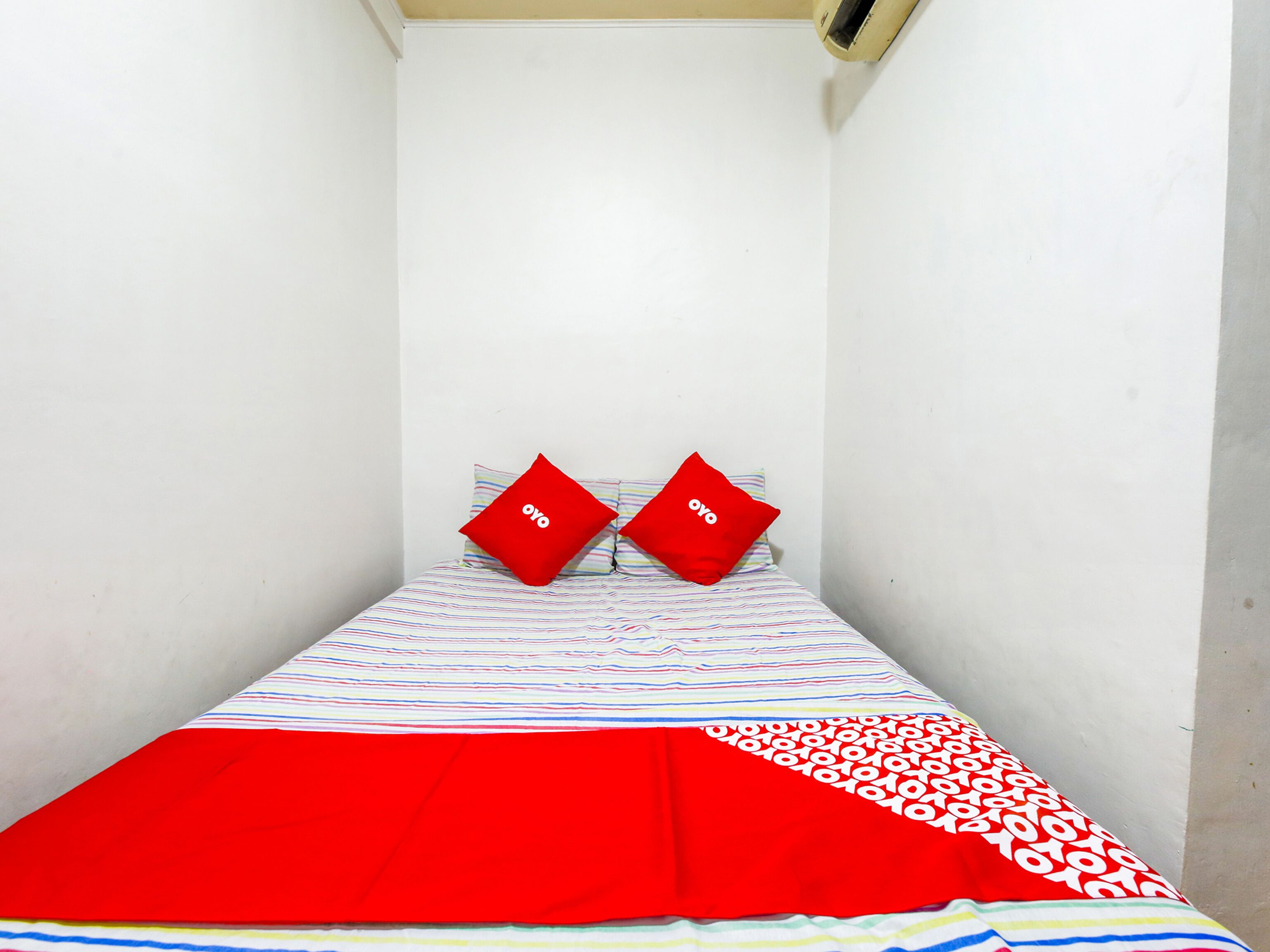 Busline Apartelle by Oyo Rooms