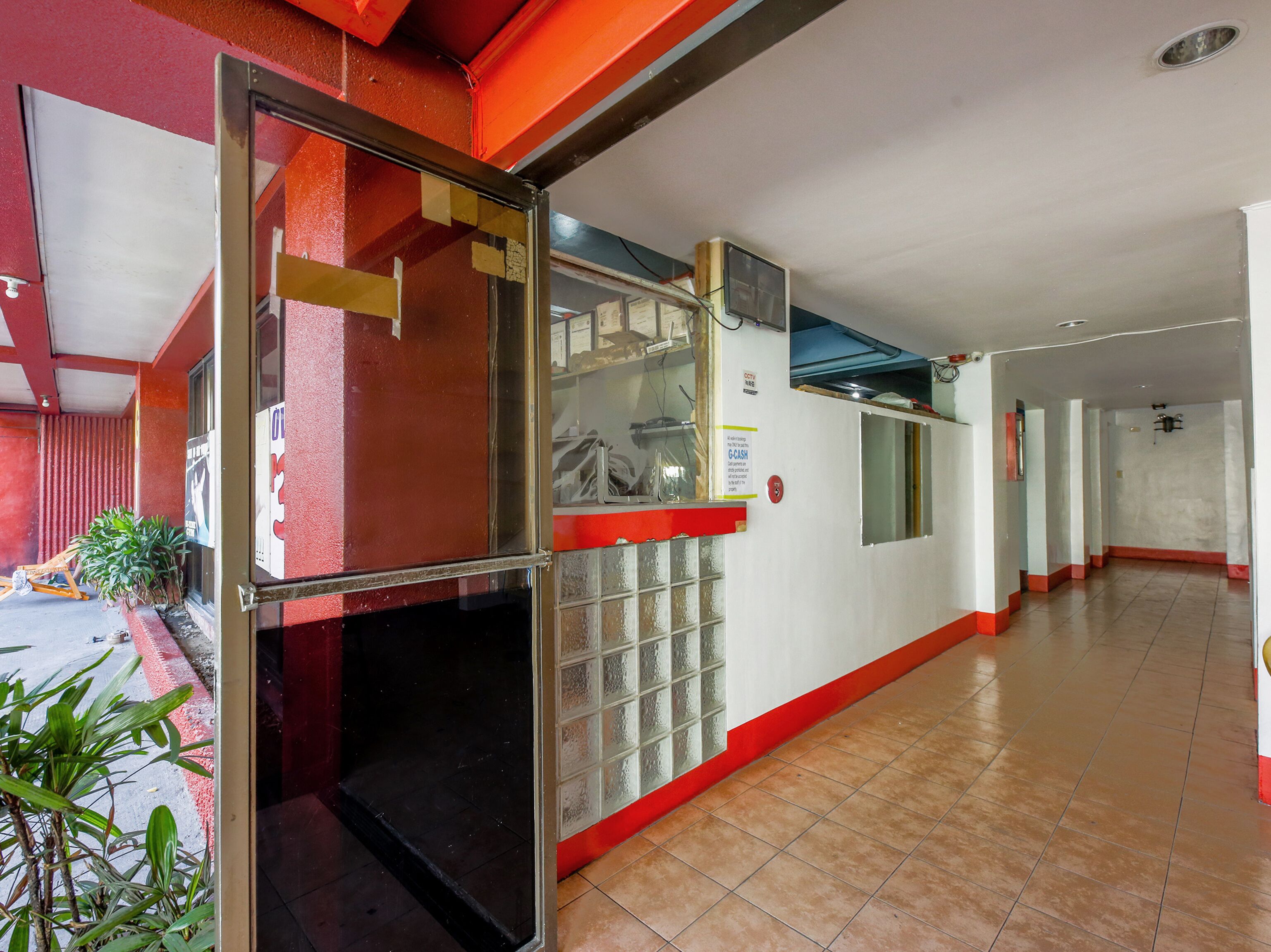 Busline Apartelle by Oyo Rooms
