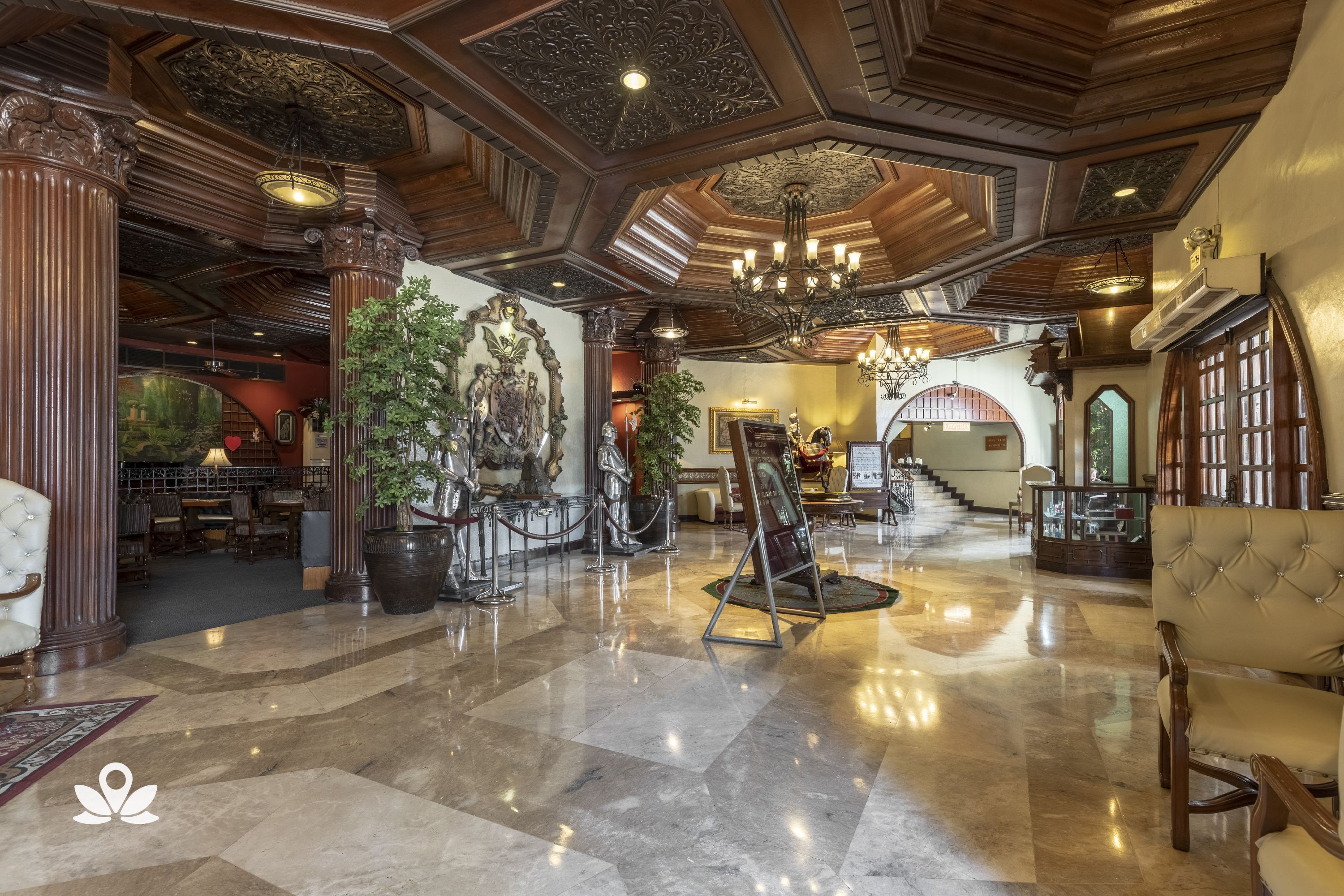 Camelot Hotel by ZEN Rooms