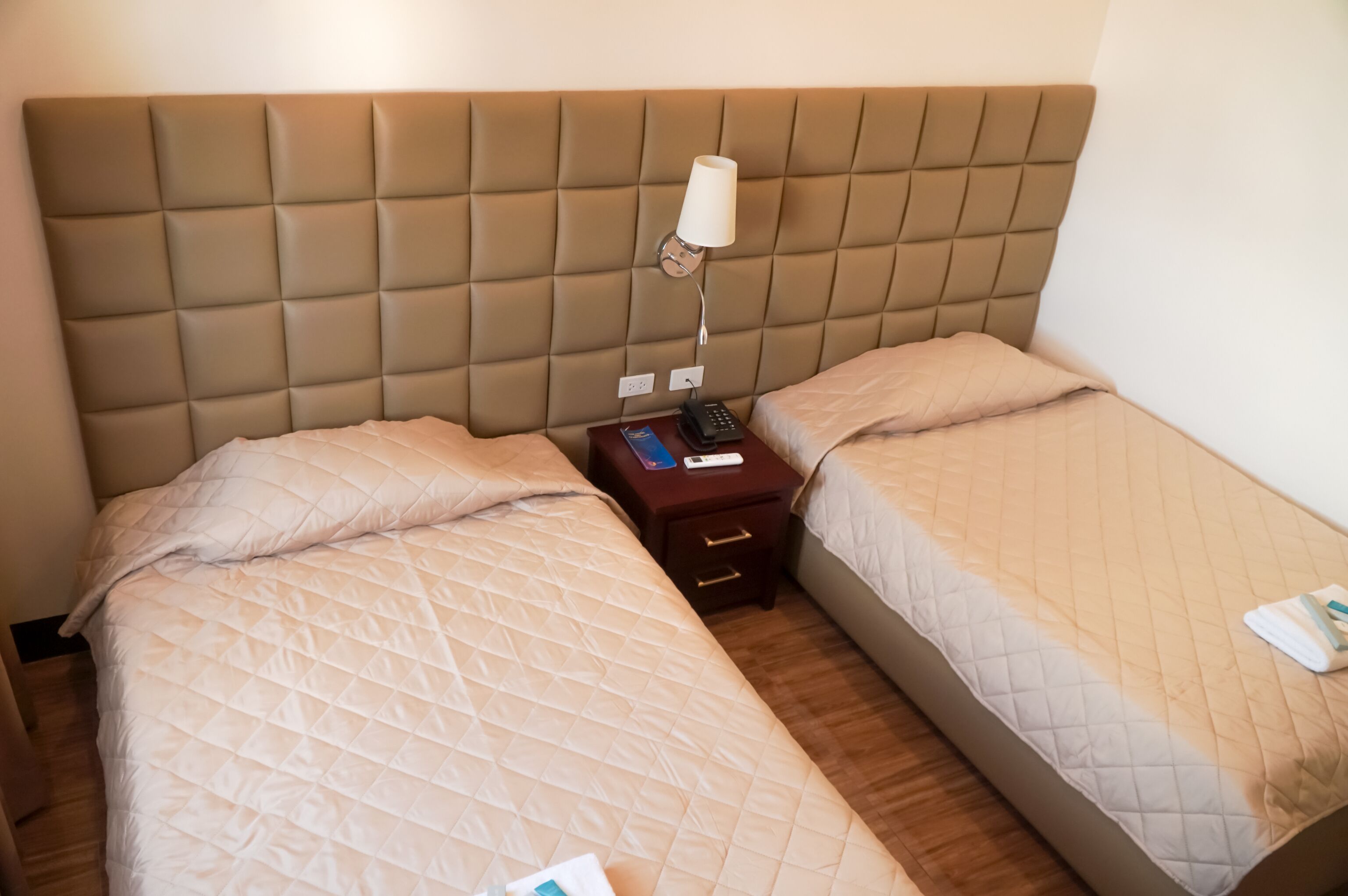 Capital O 887 M28 Hotel And Apartments