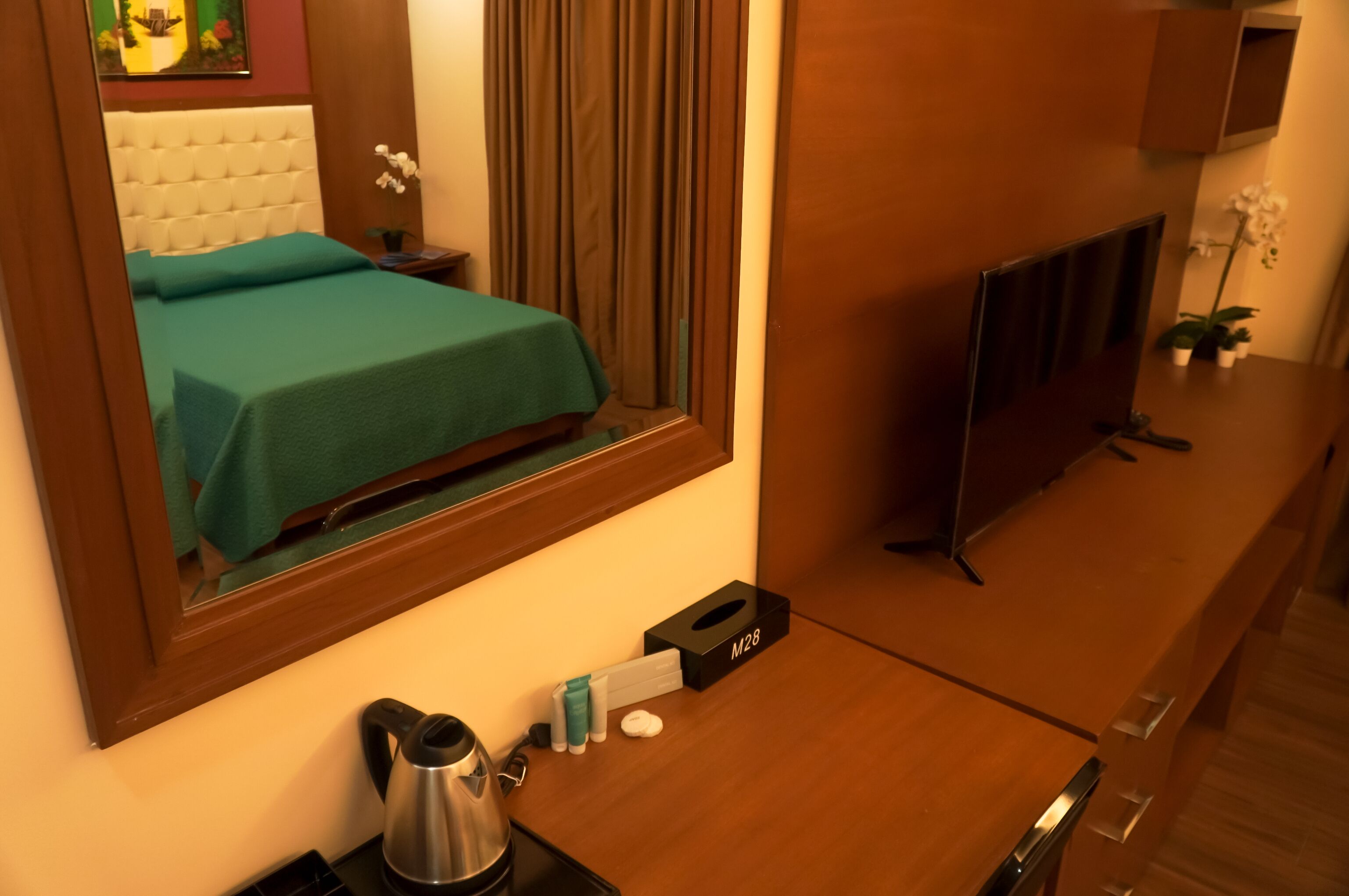 Capital O 887 M28 Hotel And Apartments
