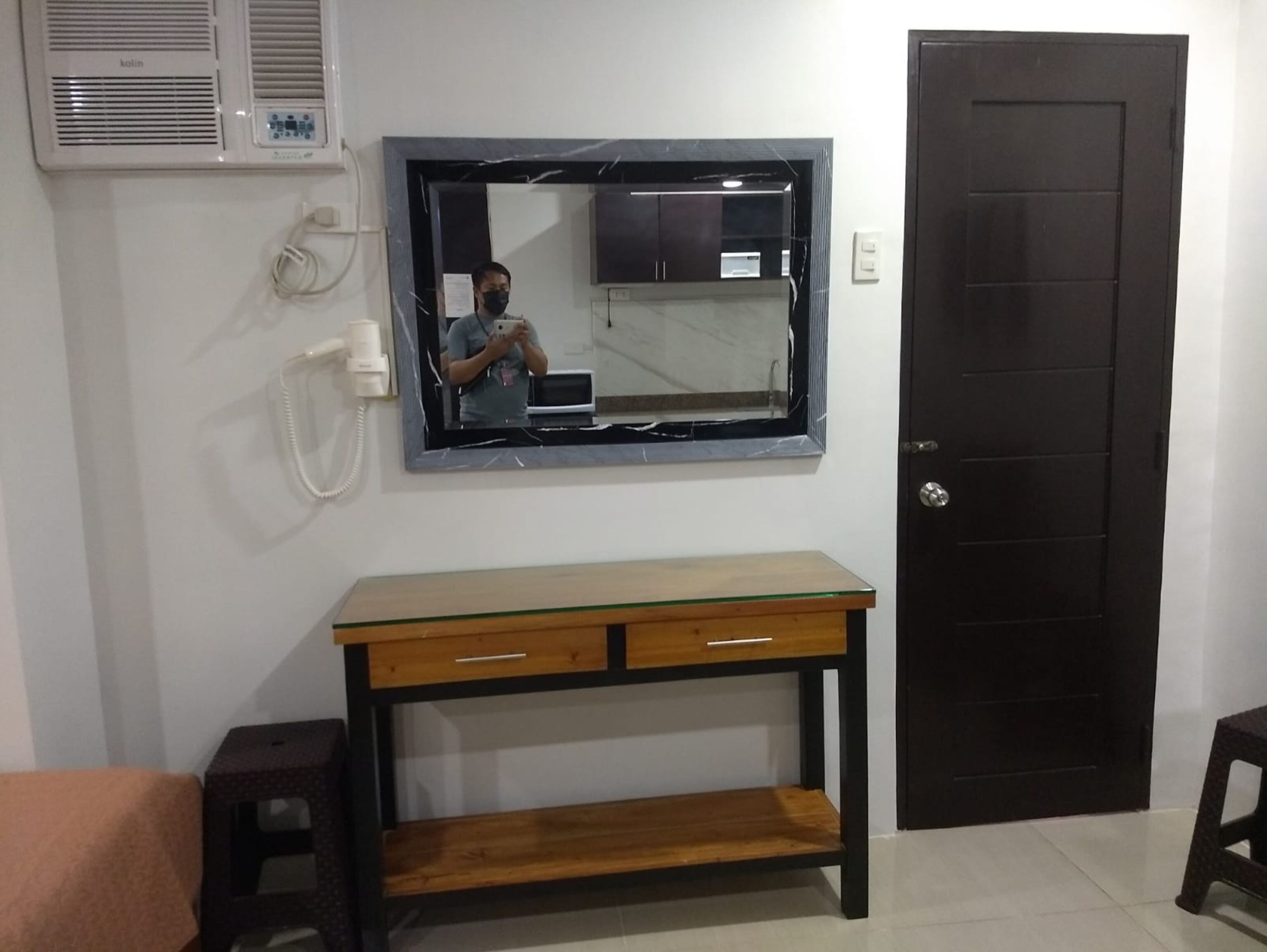Dona Aurora Condotel by Oyo Rooms