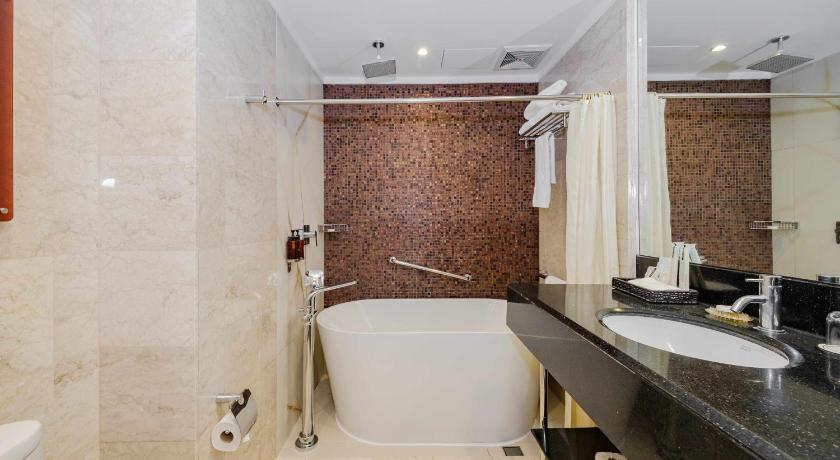 Eastwood Richmonde