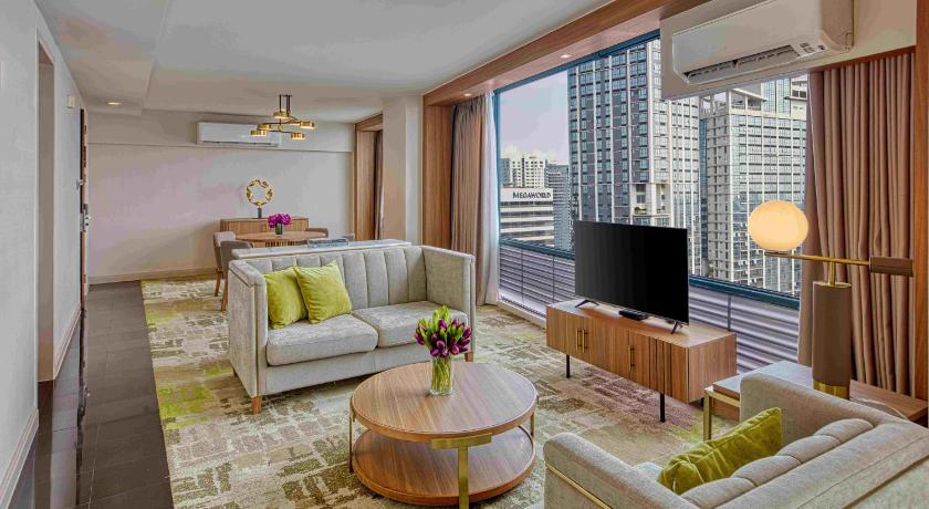 Eastwood Richmonde