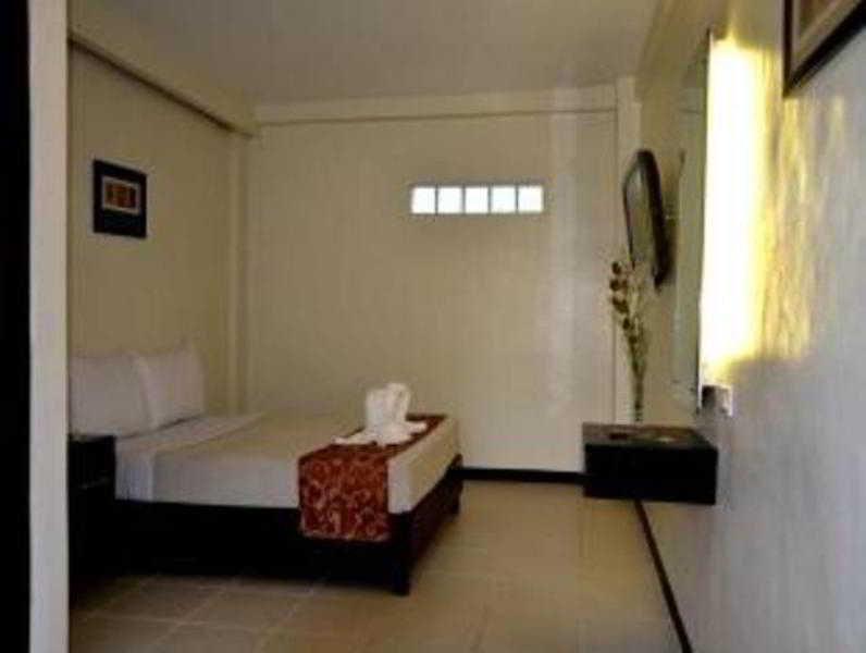 Fern Garden Suites