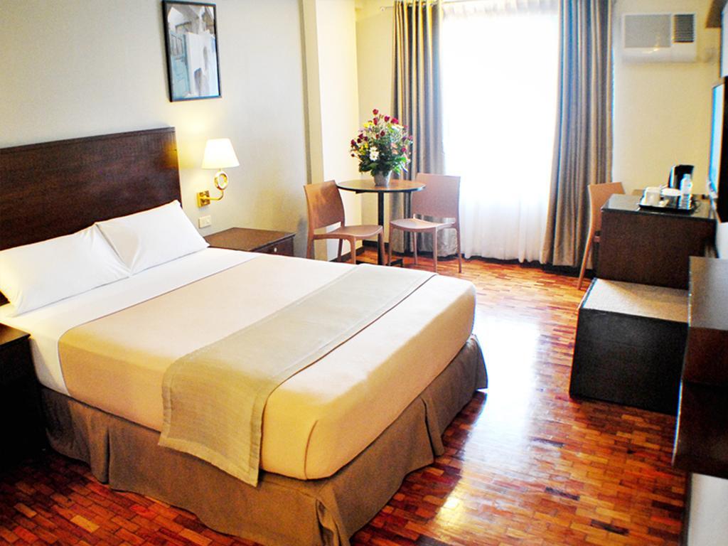 Fersal Hotel Kalayaan