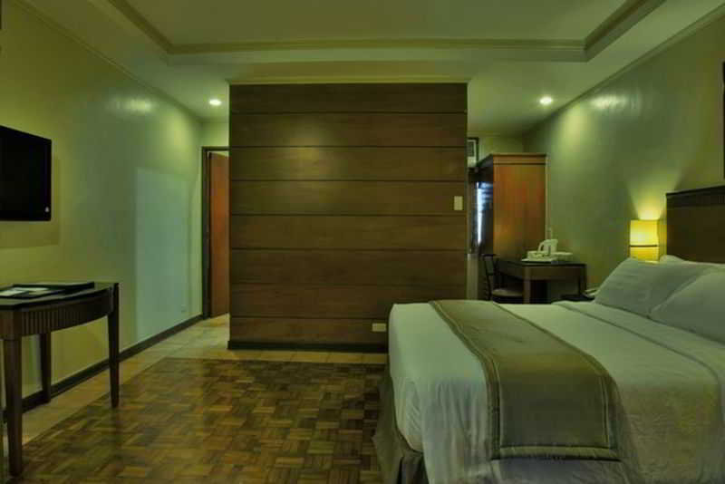 Fersal P Tuazon Cubao