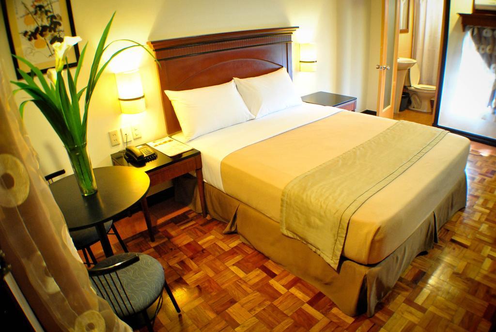 Fersal P Tuazon Cubao