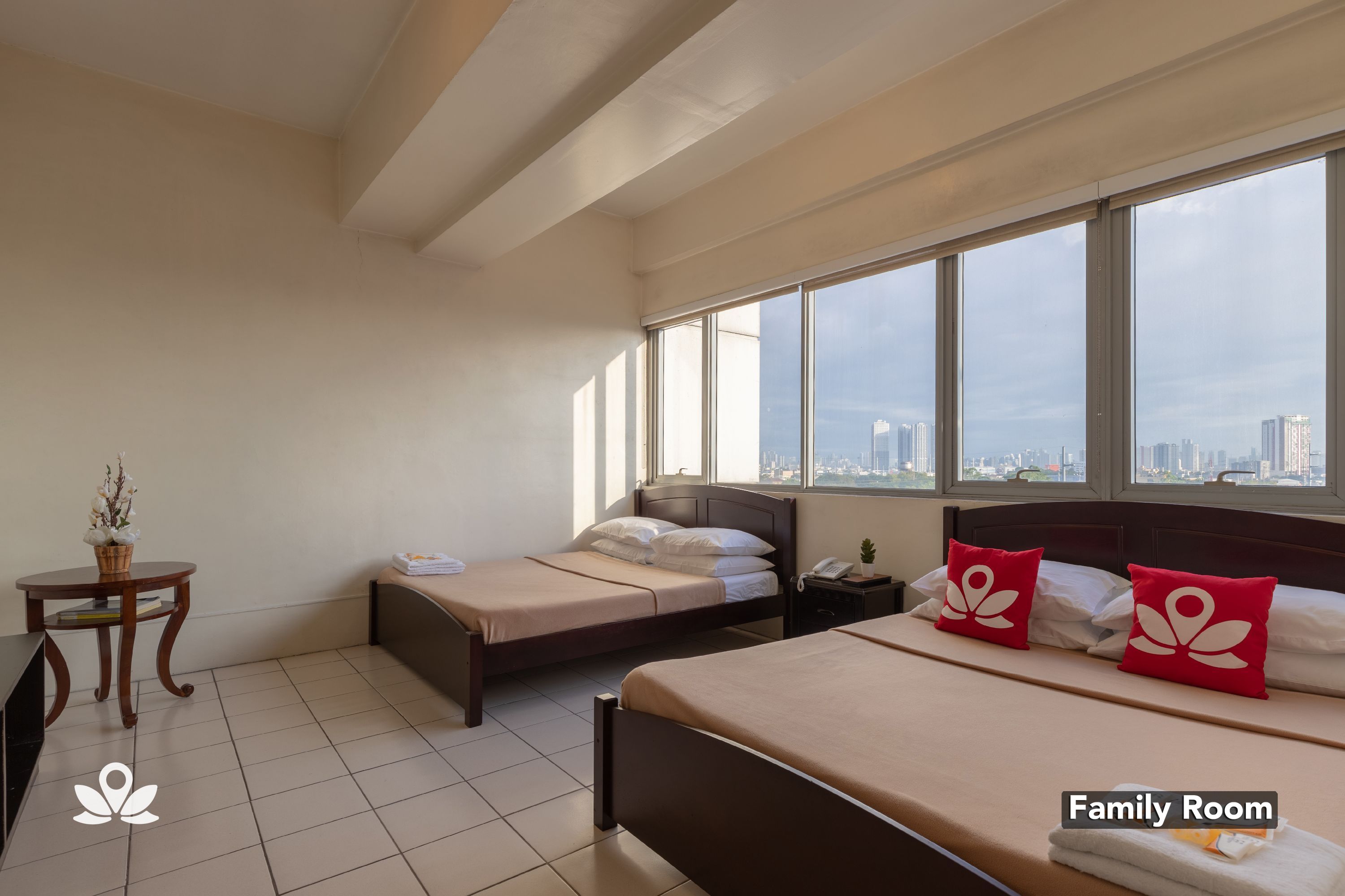 Golden Panda Dormtel by ZEN Rooms