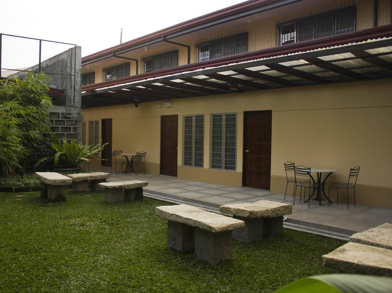 Happy Turtle Hostel