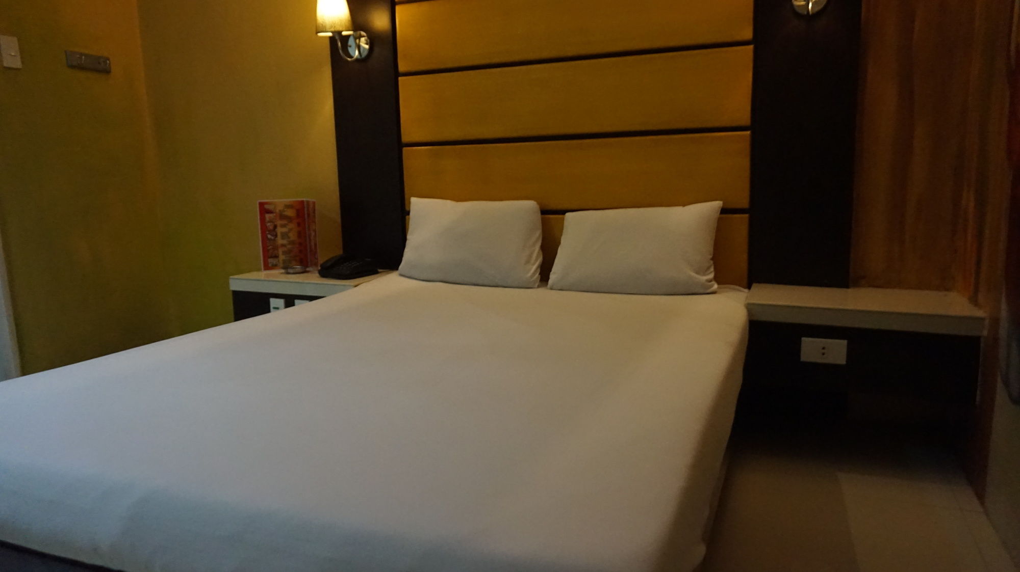Harts Hotel
