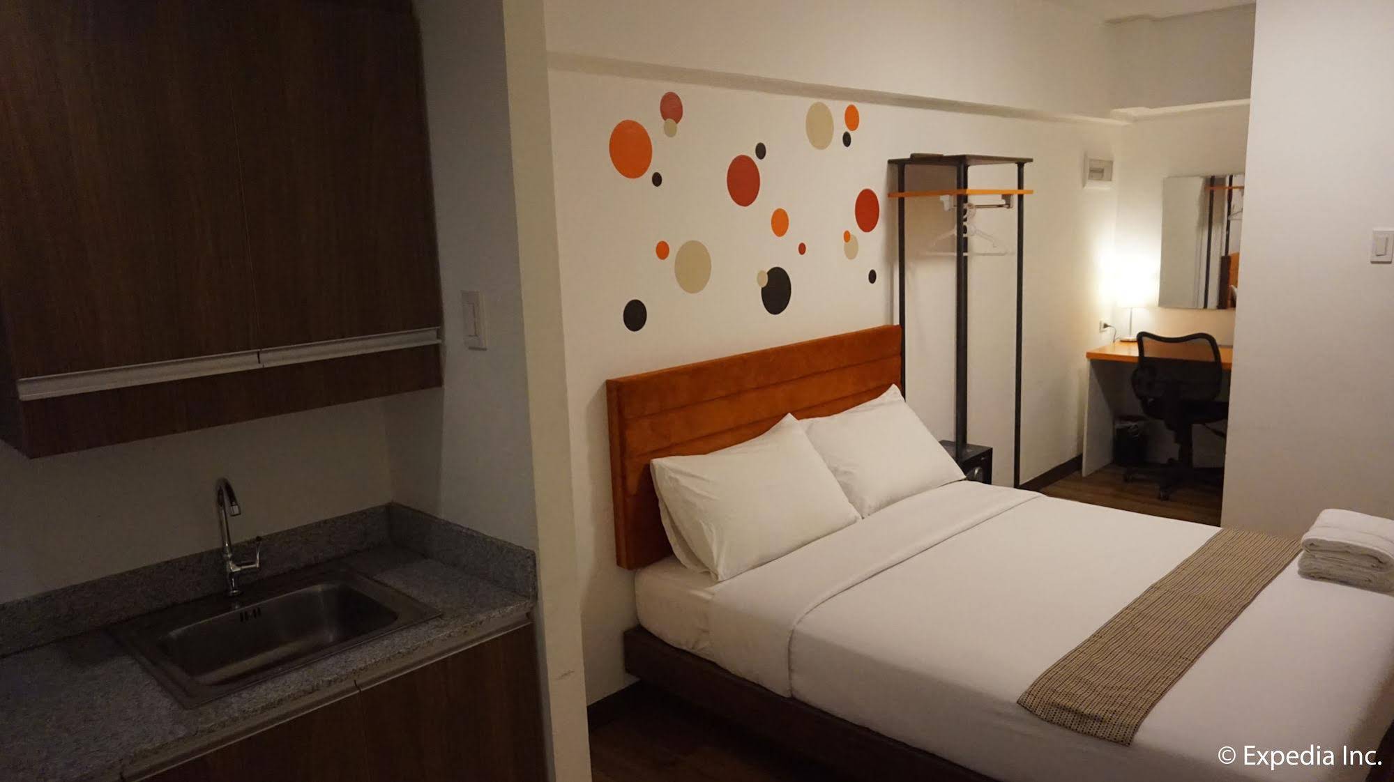 H Hotels Metro North Uno
