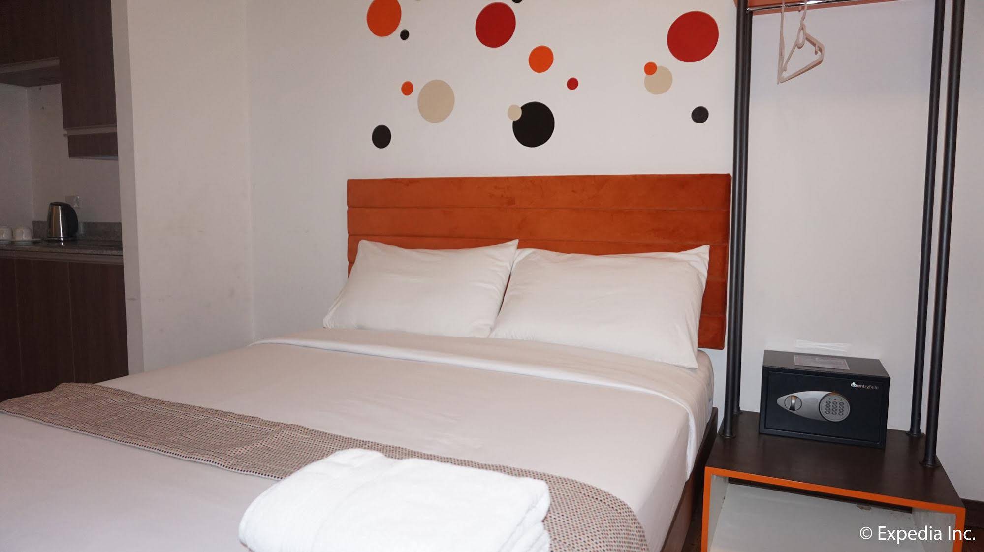 H Hotels Metro North Uno