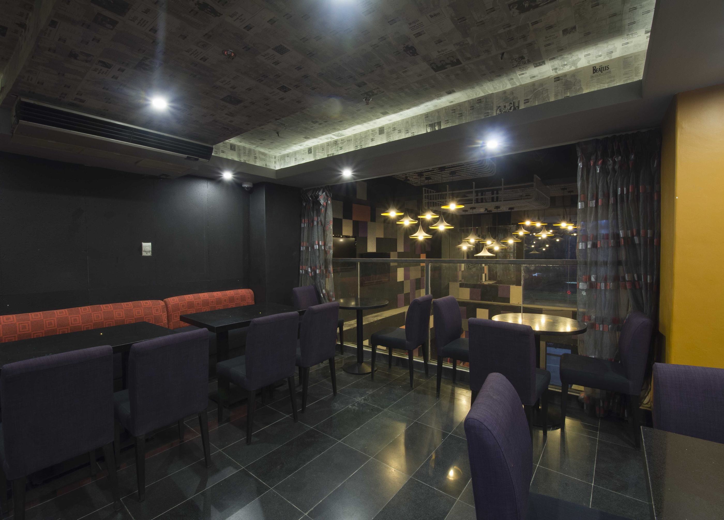 Hive Hotel & Convention Place