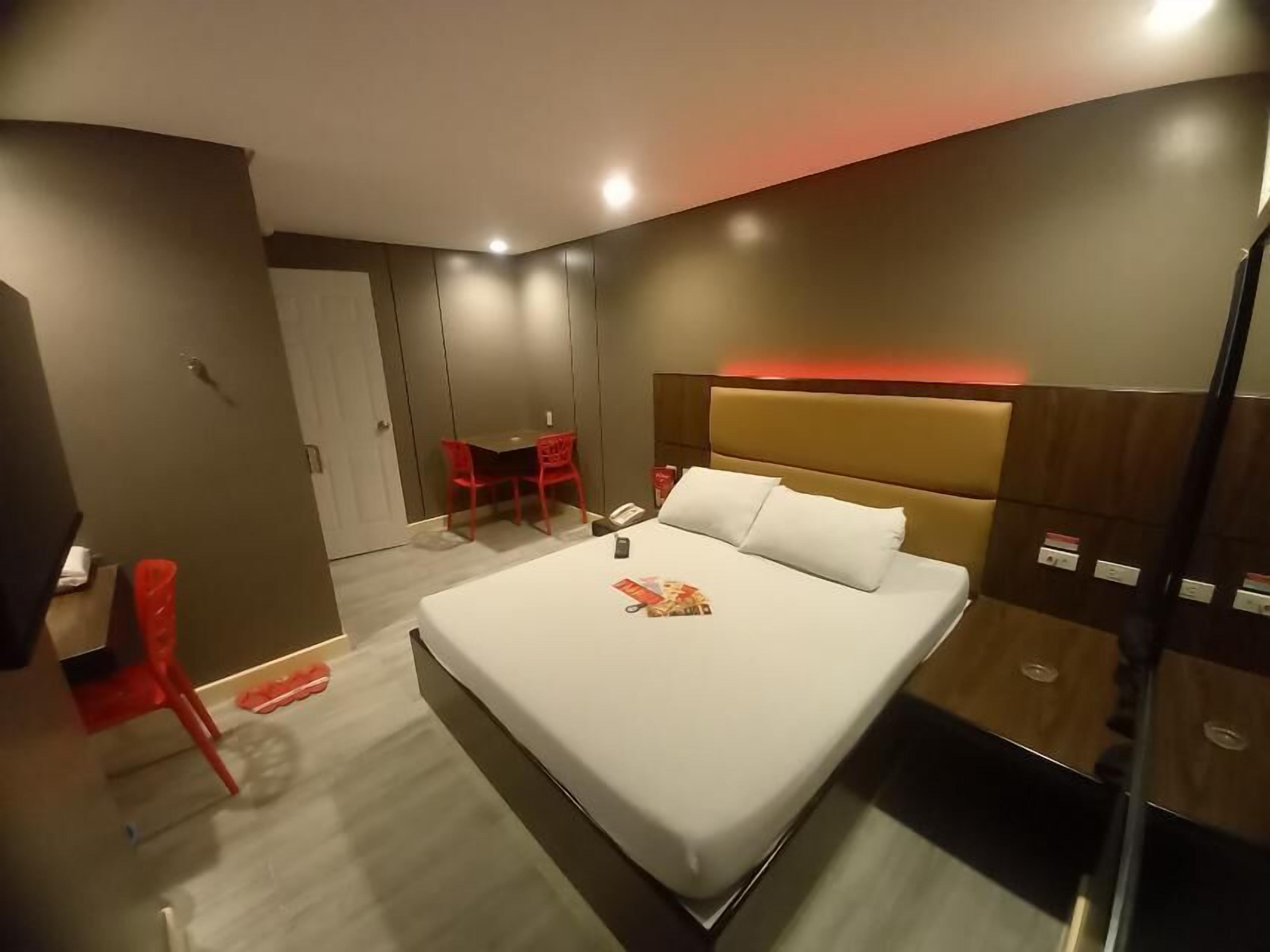 Hotel Sogo Fairview