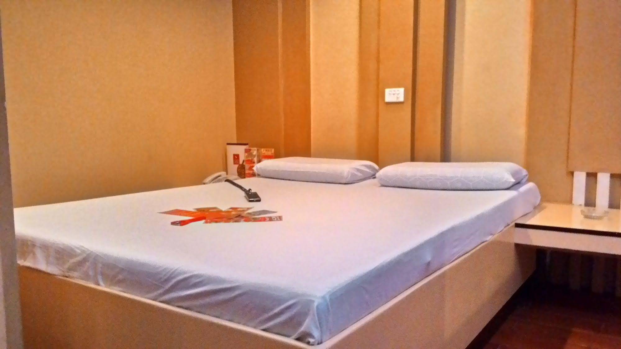 Hotel Sogo Quezon Avenue