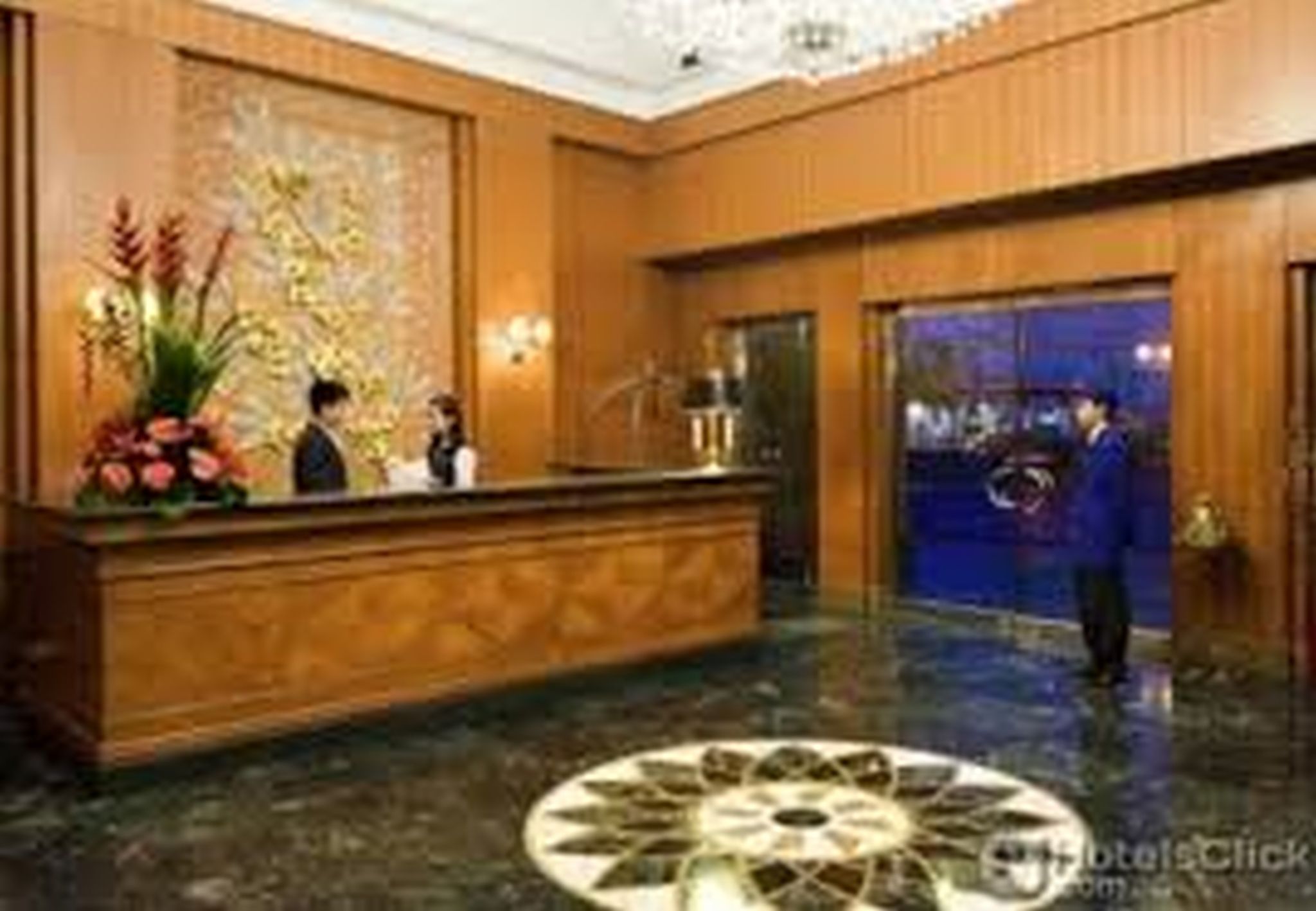 Imperial Palace Suites