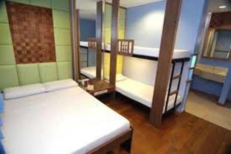 Kabayan Hotel Monumento