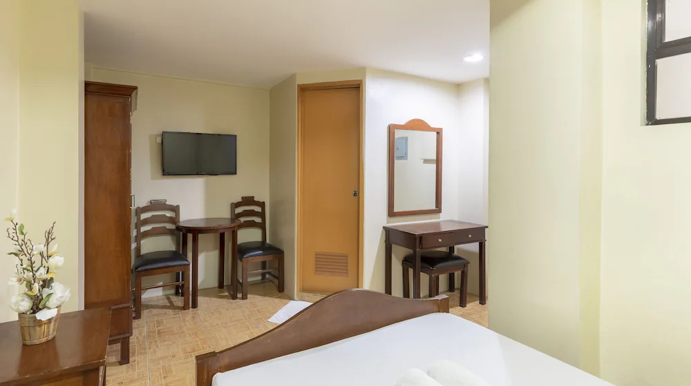 Korner Hotel QC By ZEN Rooms