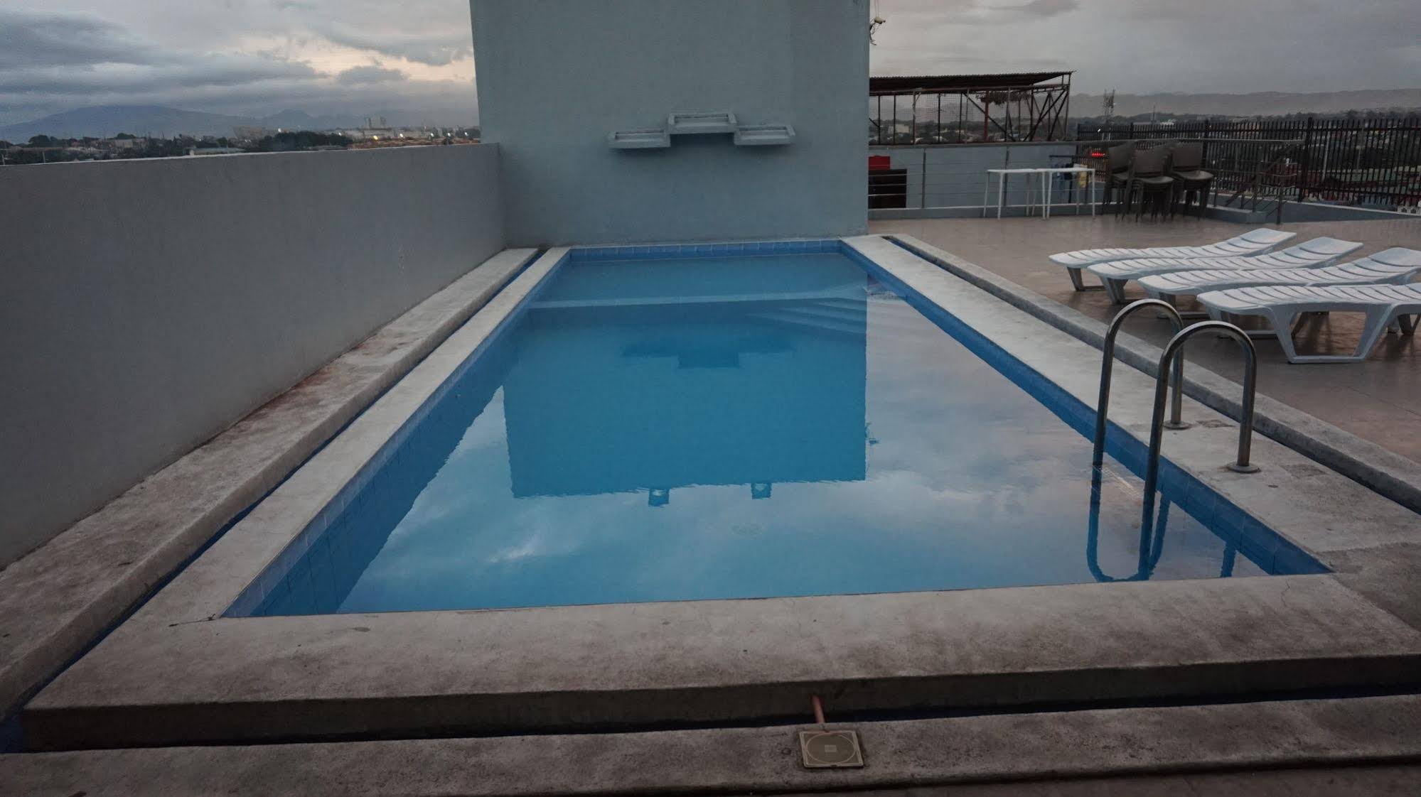Hotel Fox