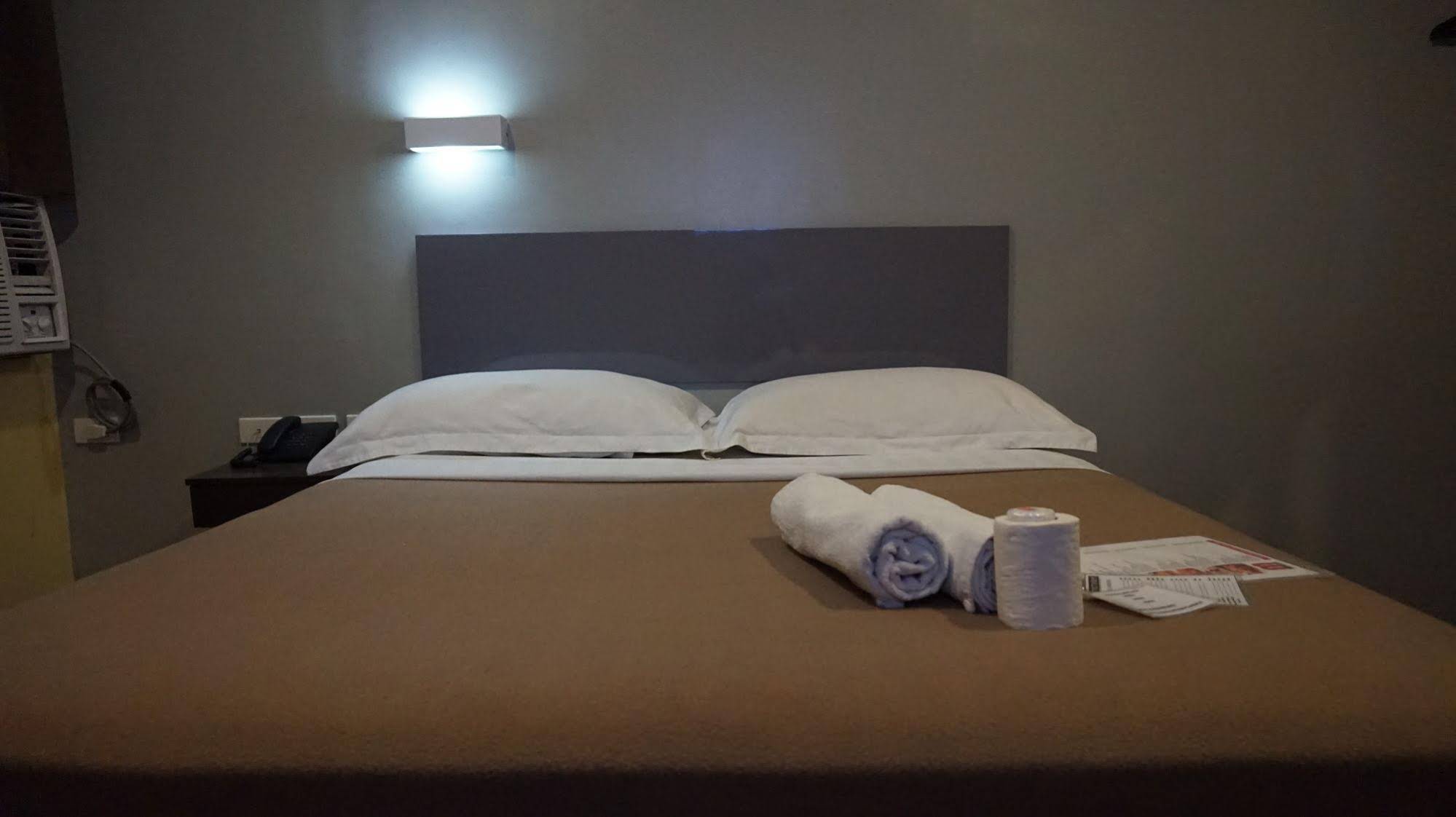 Hotel Fox