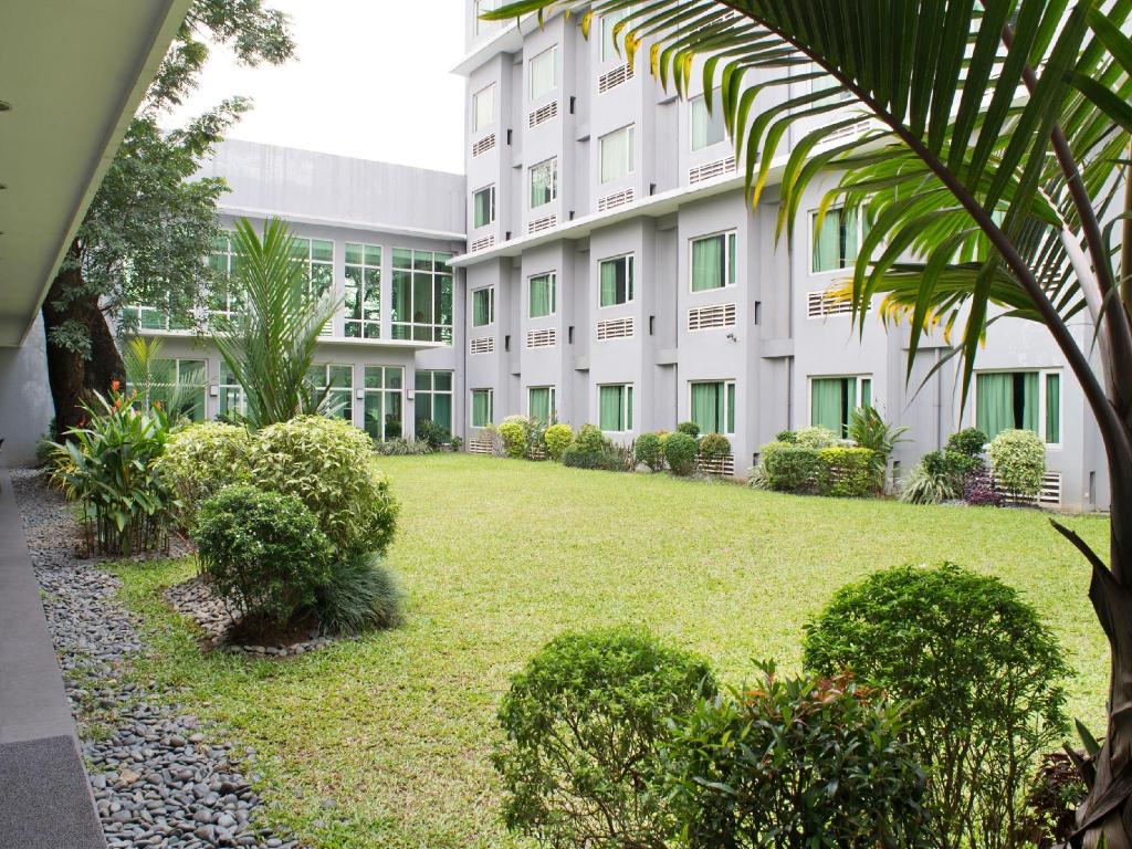 Microtel by Wyndham UP Techno Hub