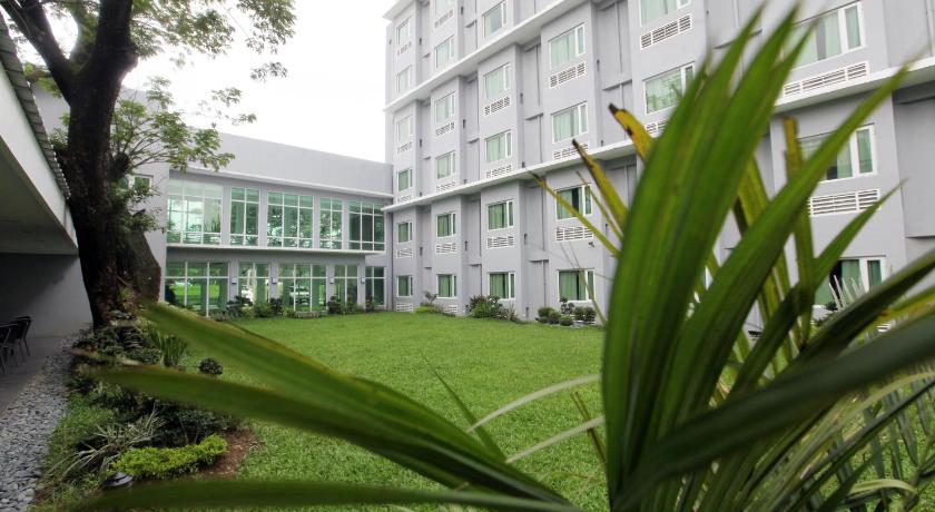 Microtel by Wyndham UP Techno Hub