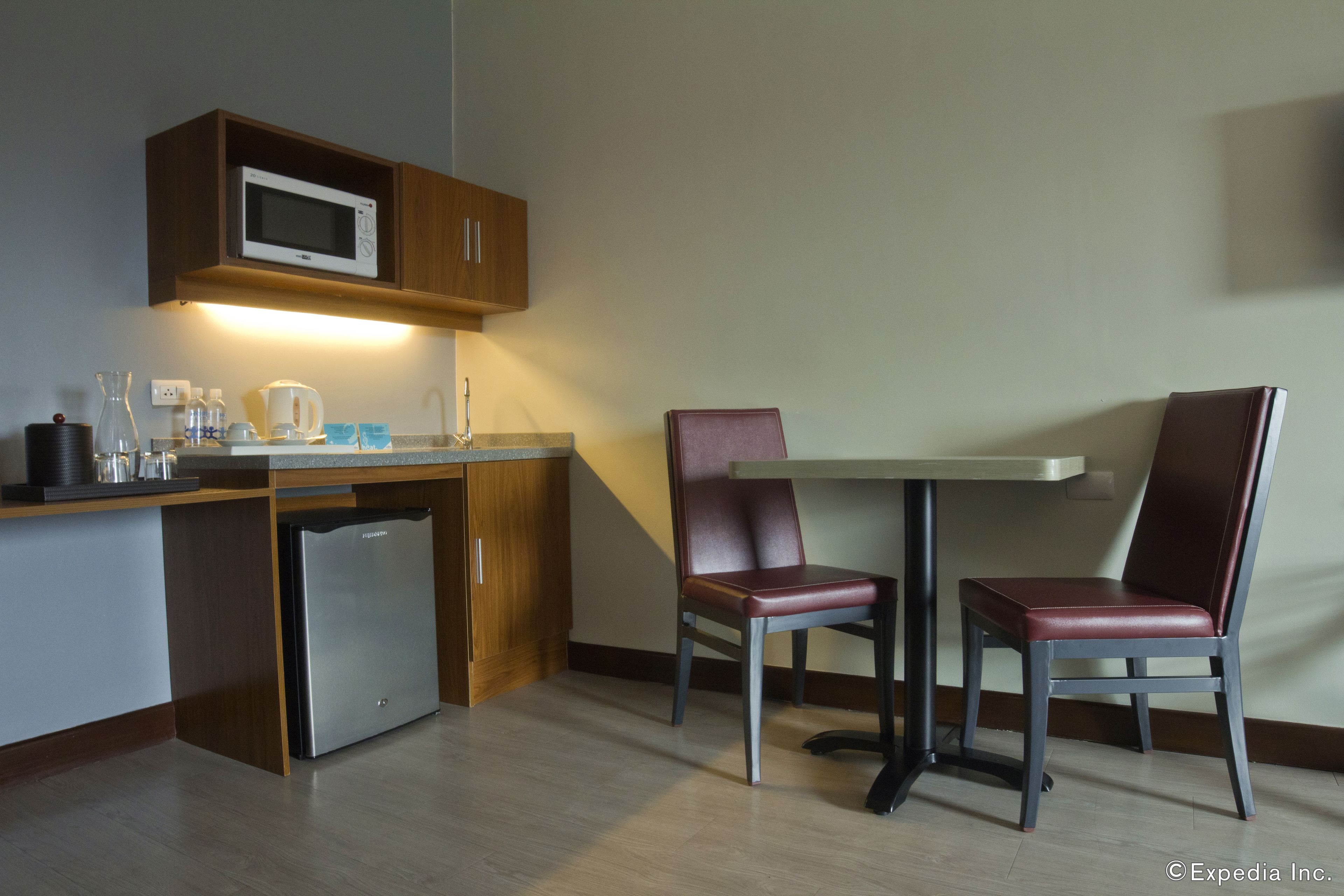 Microtel by Wyndham UP Techno Hub