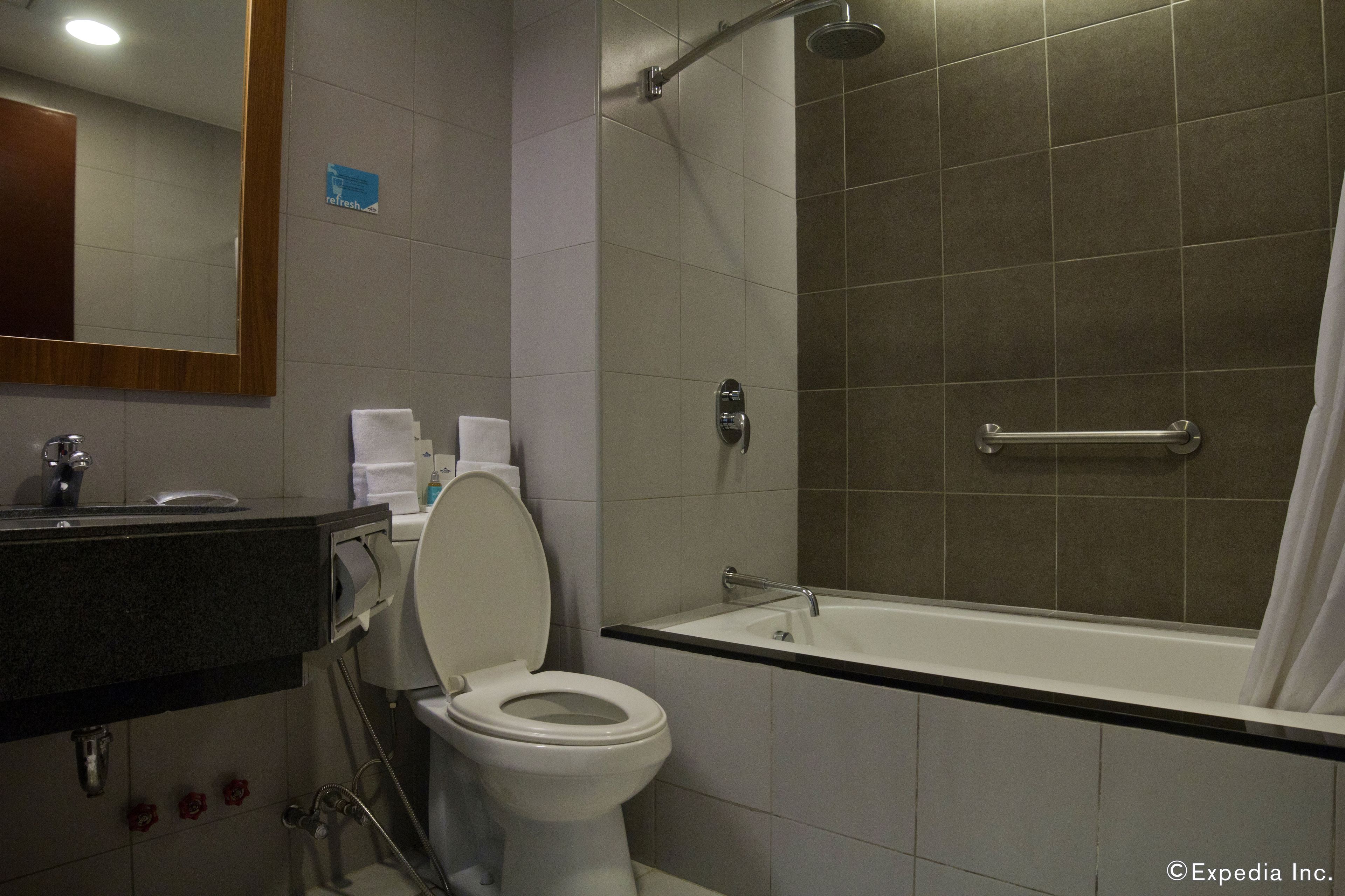 Microtel by Wyndham UP Techno Hub