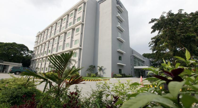 Microtel by Wyndham UP Techno Hub