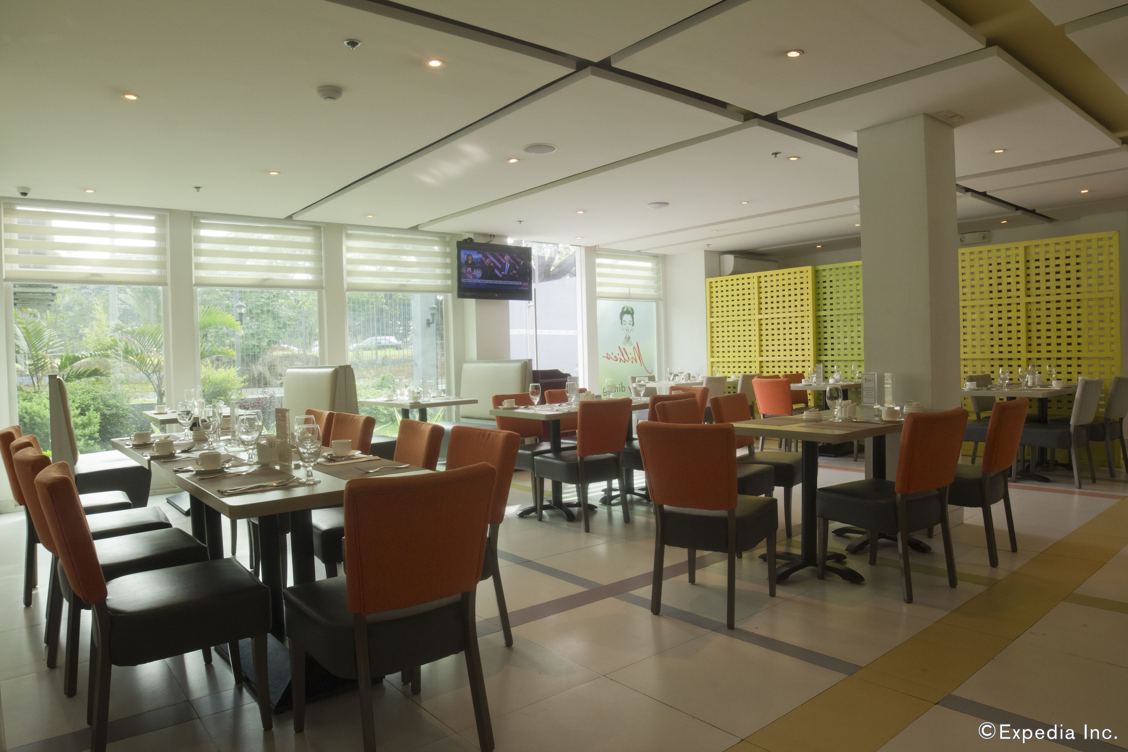 Microtel by Wyndham UP Techno Hub