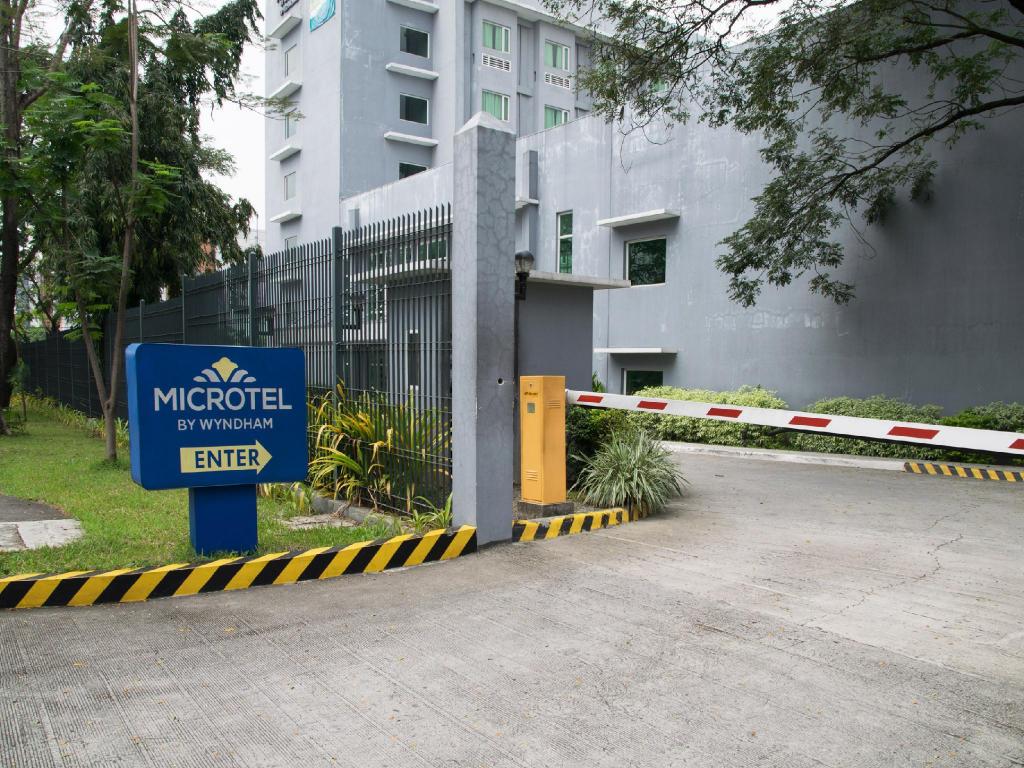 Microtel by Wyndham UP Techno Hub