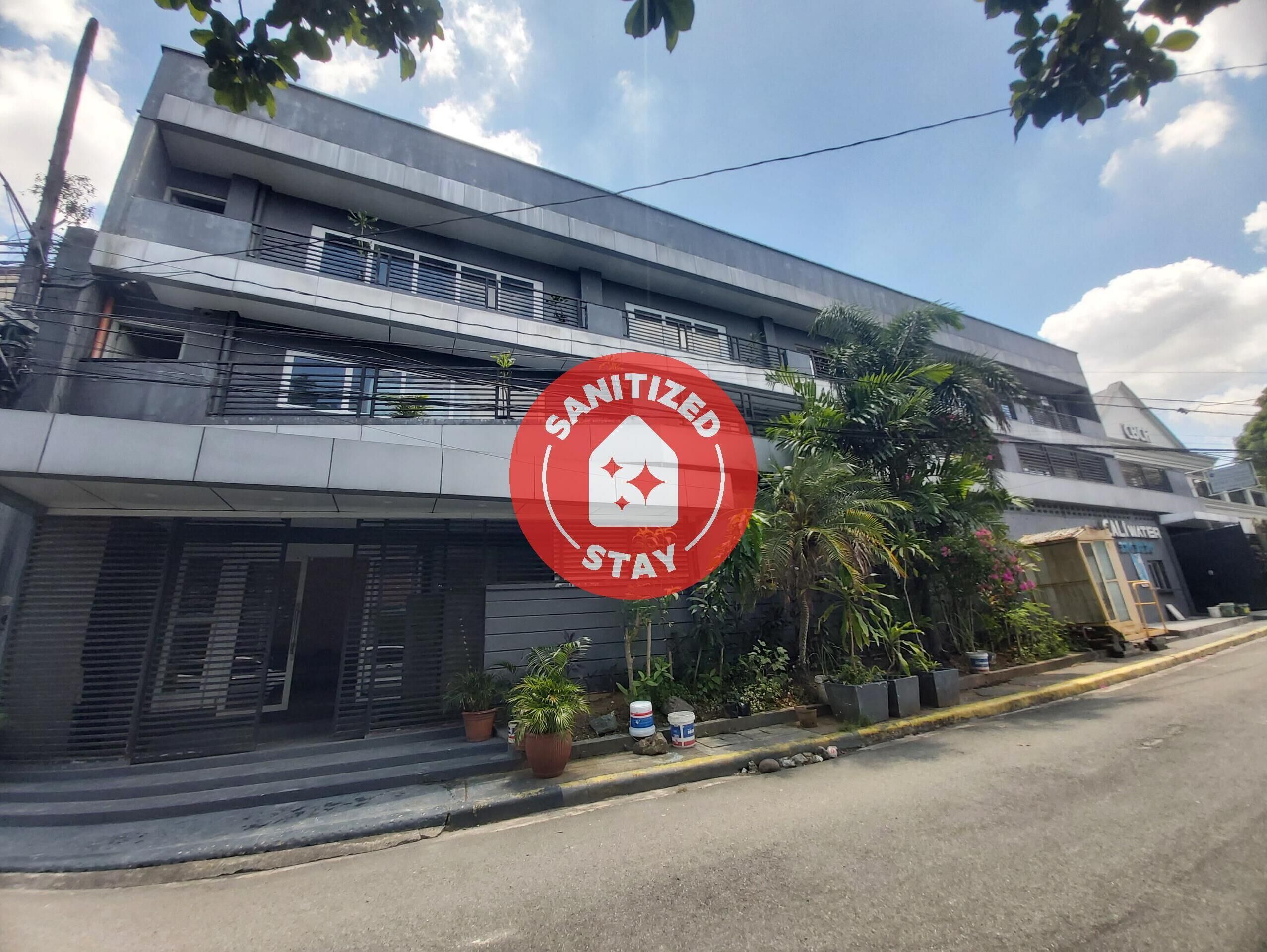Nest Suites by OYO