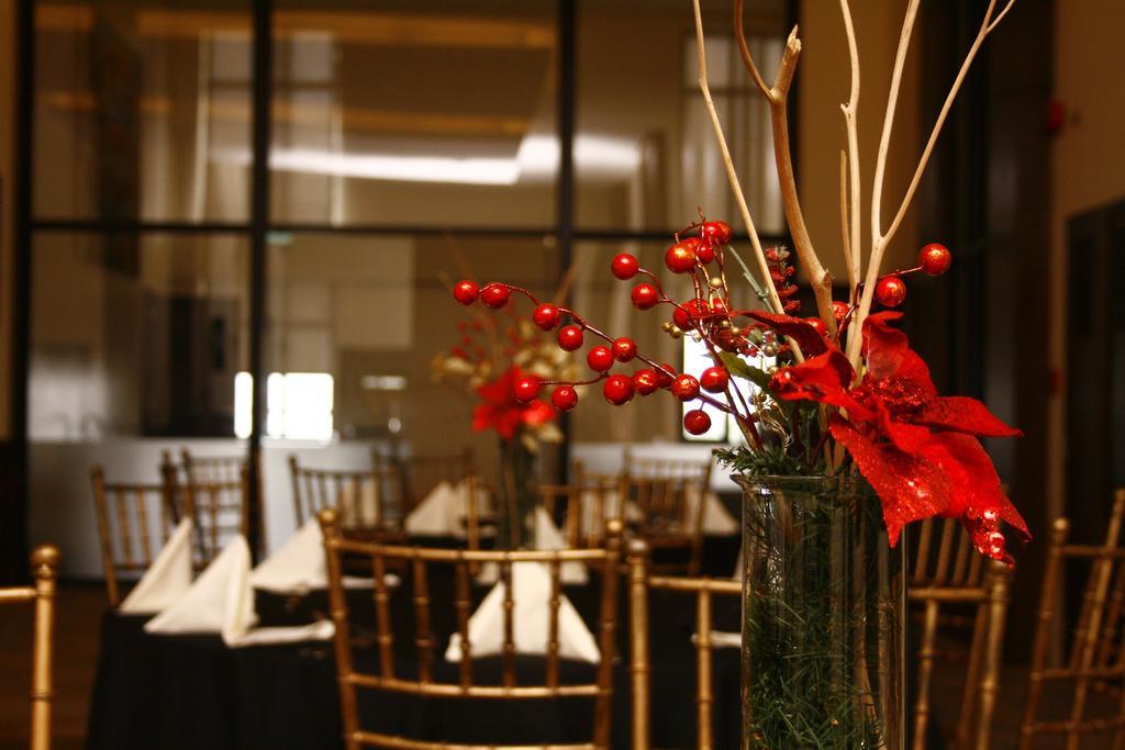 Oracle Hotel & Residences